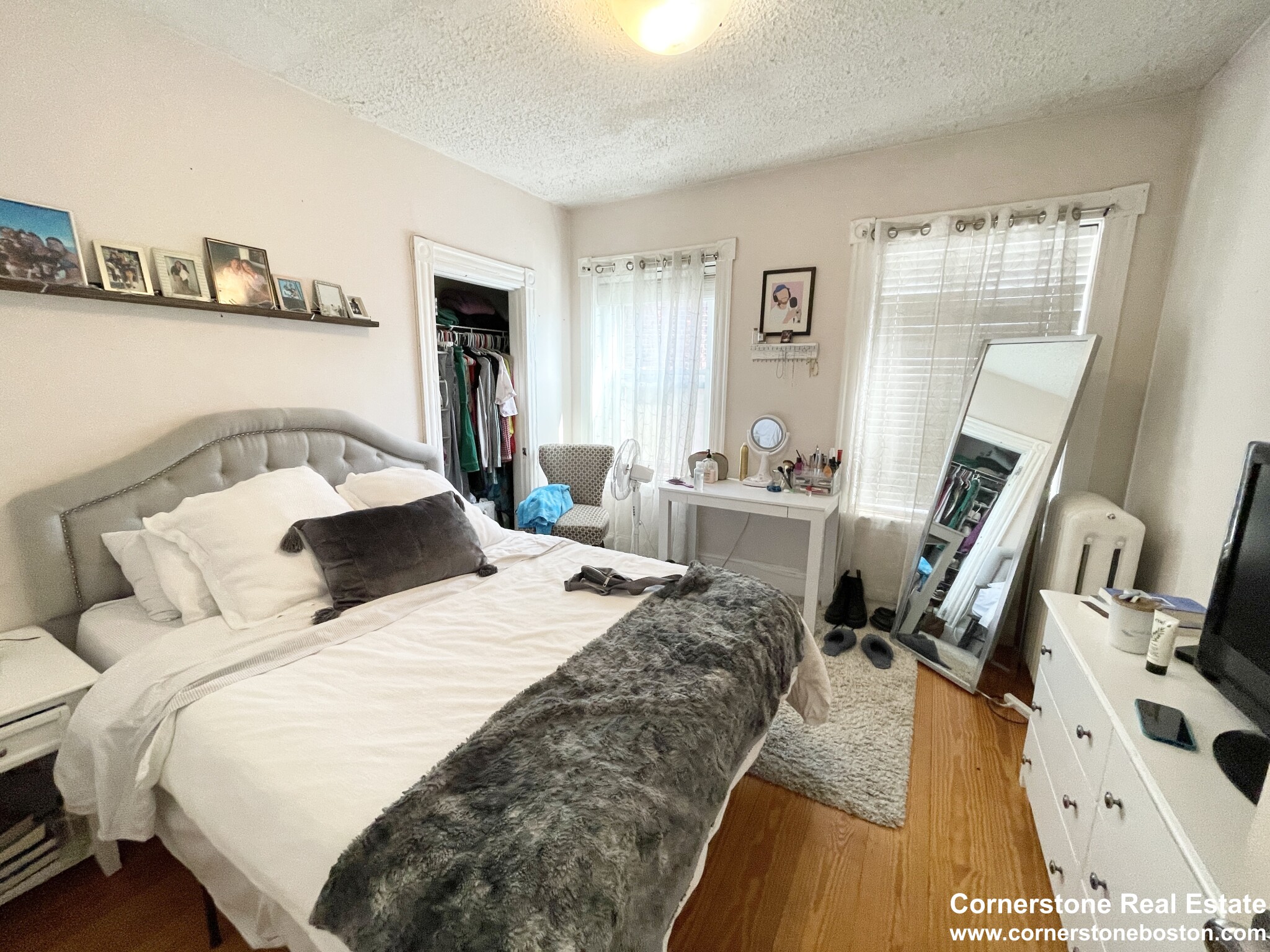 23 Victory Rd, Dorchester