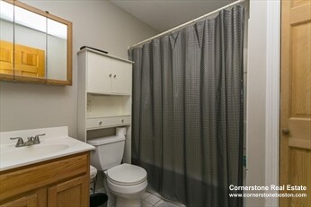 14 Haverford St, Jamaica Plain