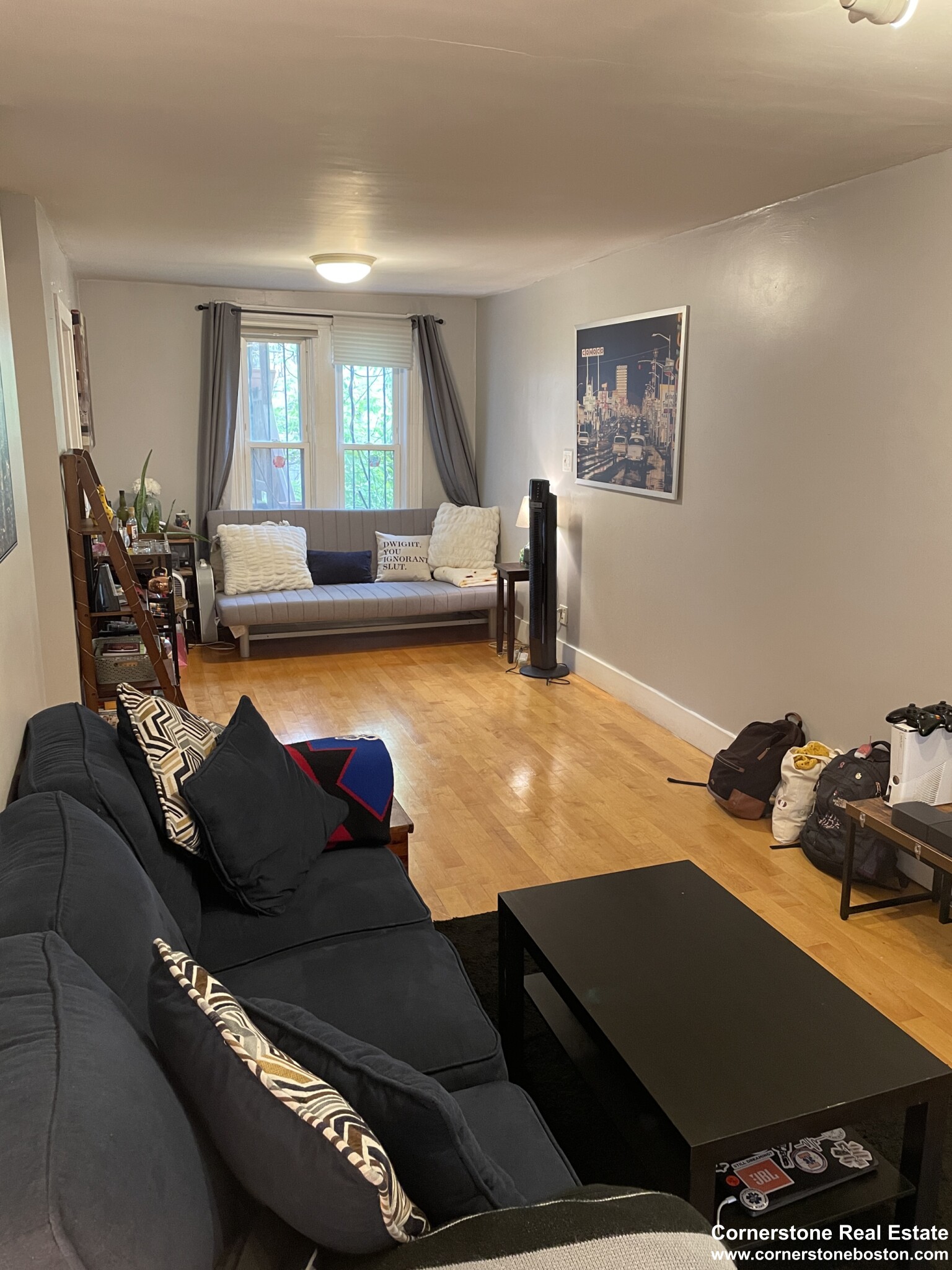 12 Chesterton St, Roxbury