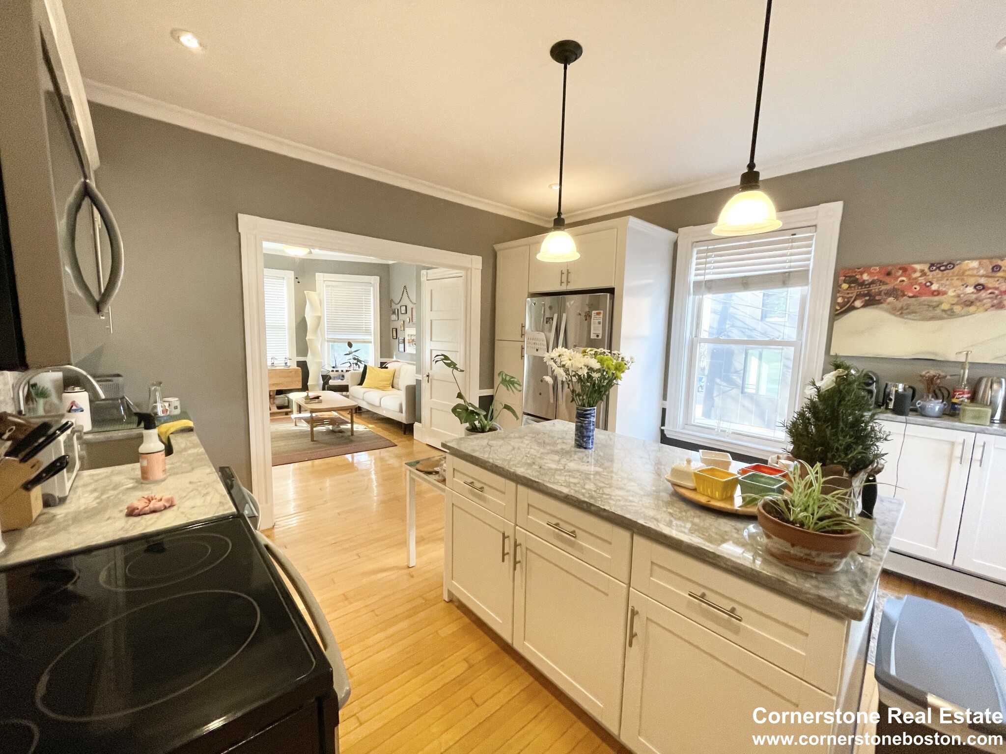 76 Parker Hill Ave, Mission Hill