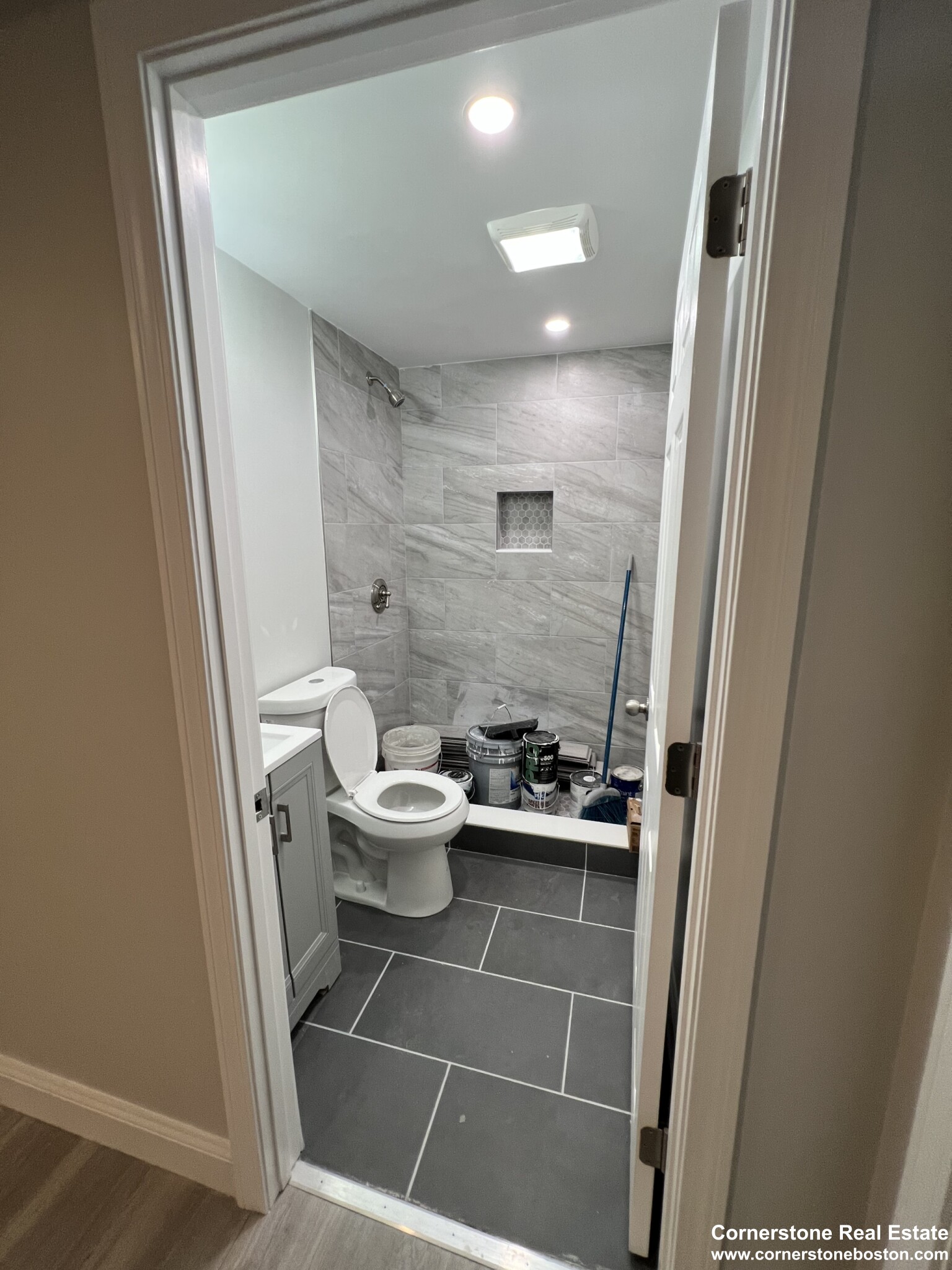 37 Forbes St, Jamaica Plain