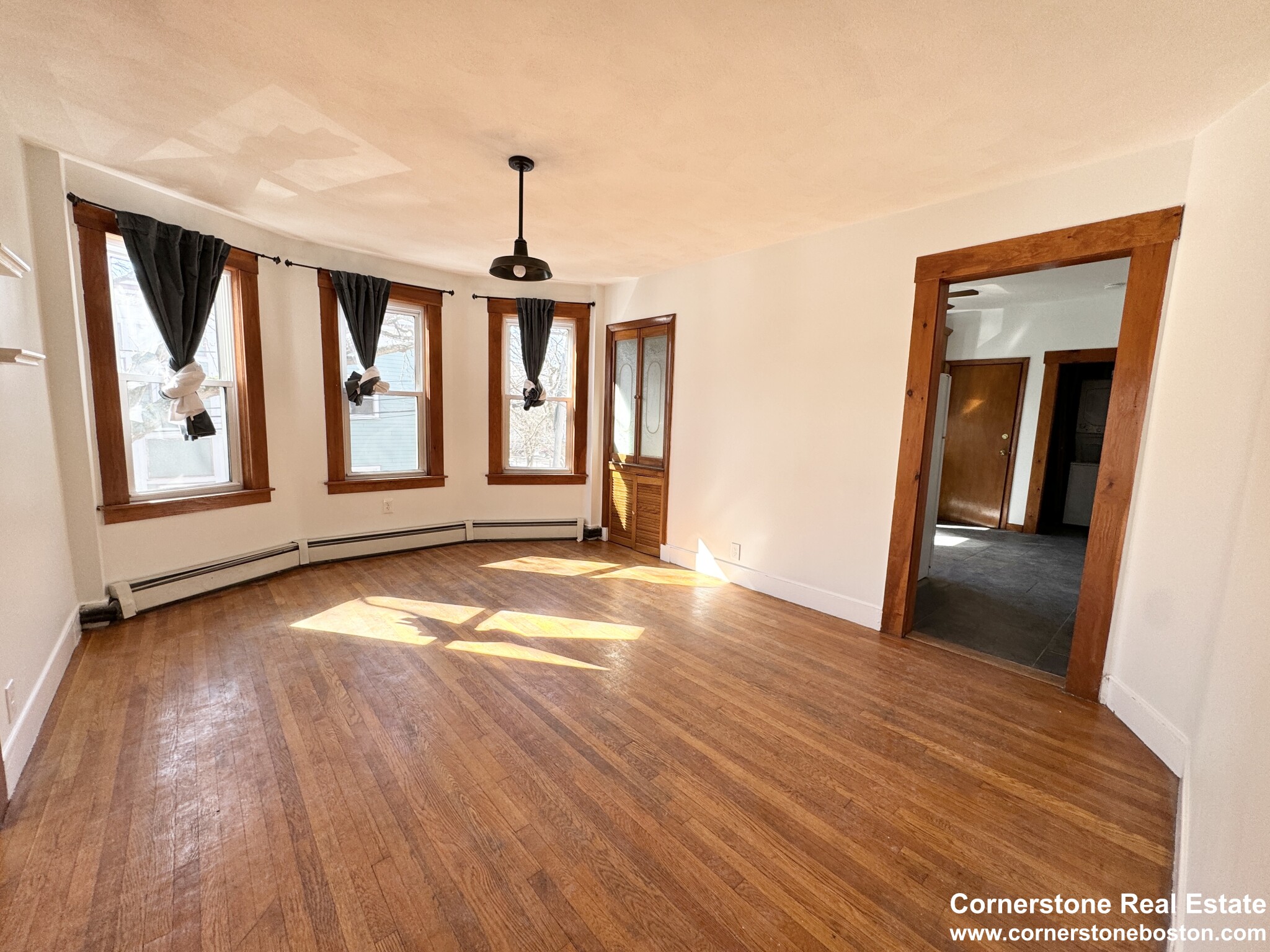 Photos of apartment on Willow St.,Cambridge MA 02141