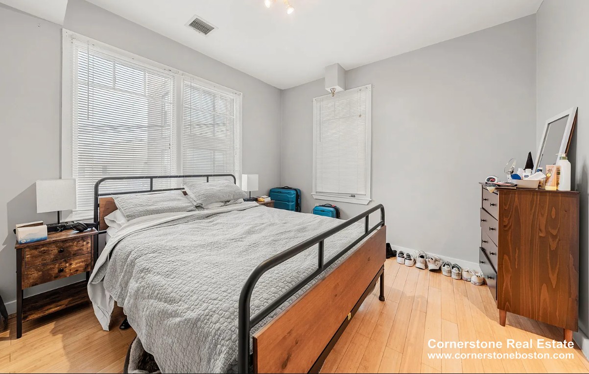 Photos of apartment on Tremont St.,Boston MA 02120