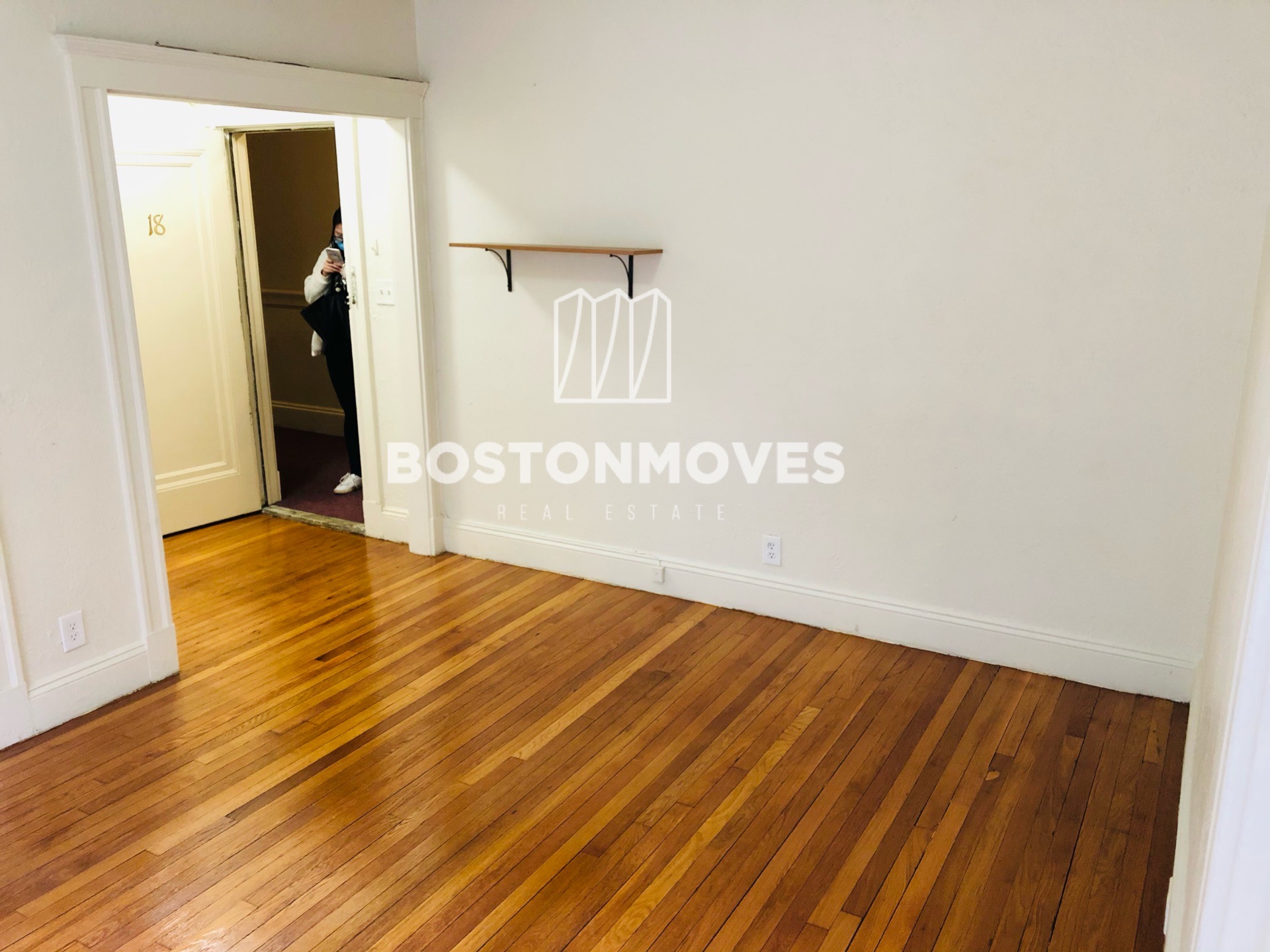 1171 Boylston St, Fenway