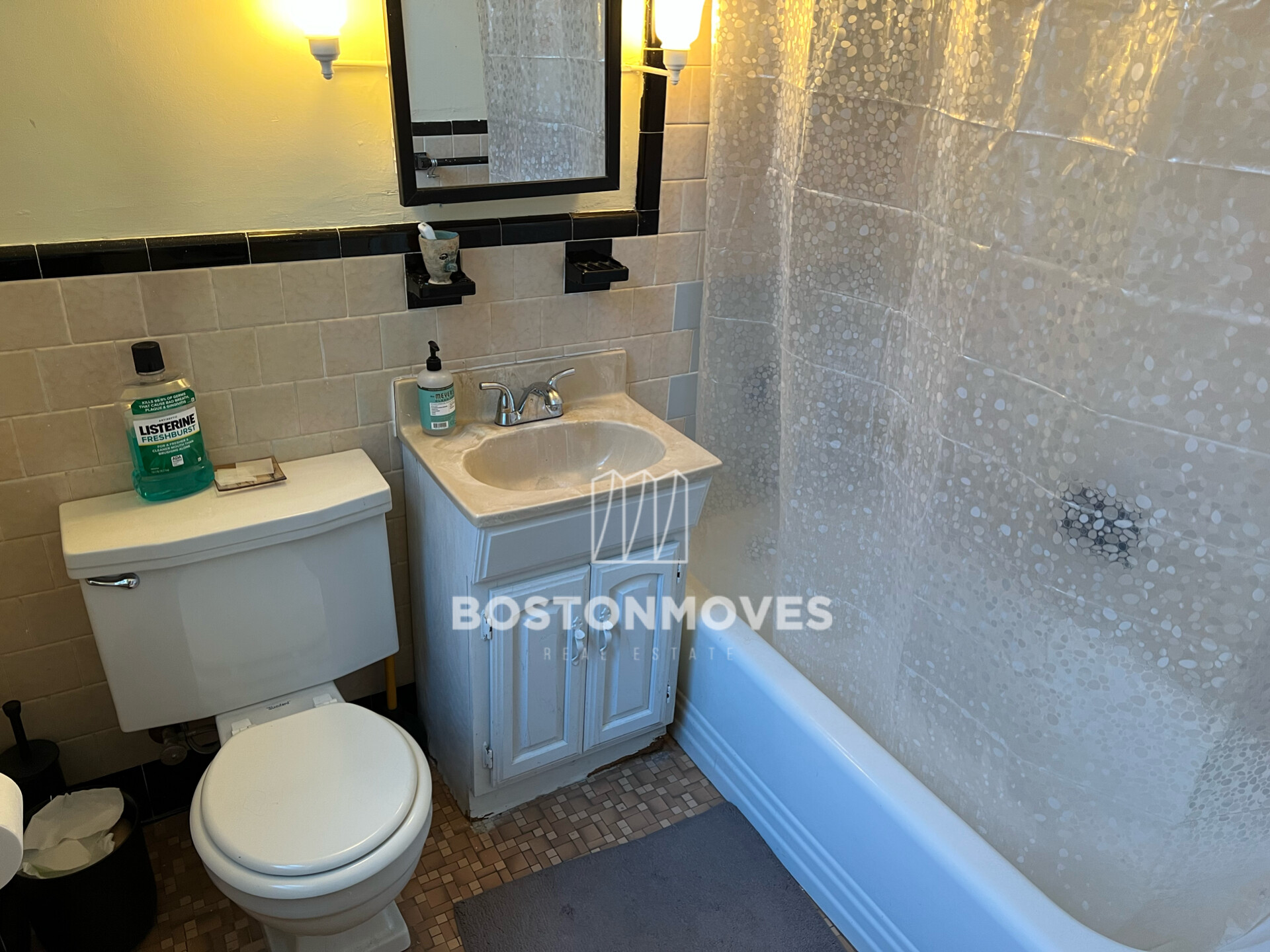 379 Commonwealth Ave, Fenway