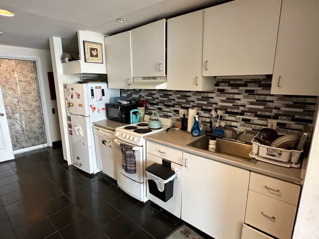 65 Brookline Ave, Fenway