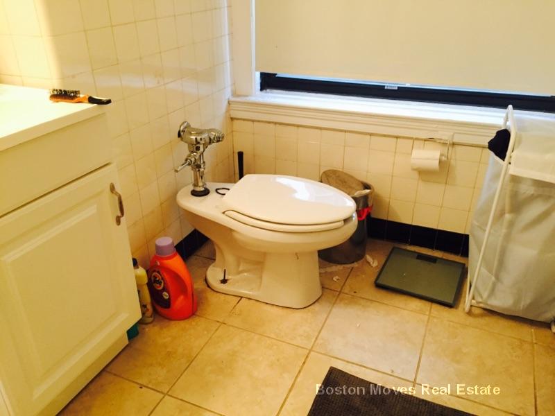 62 Boylston St, Back Bay