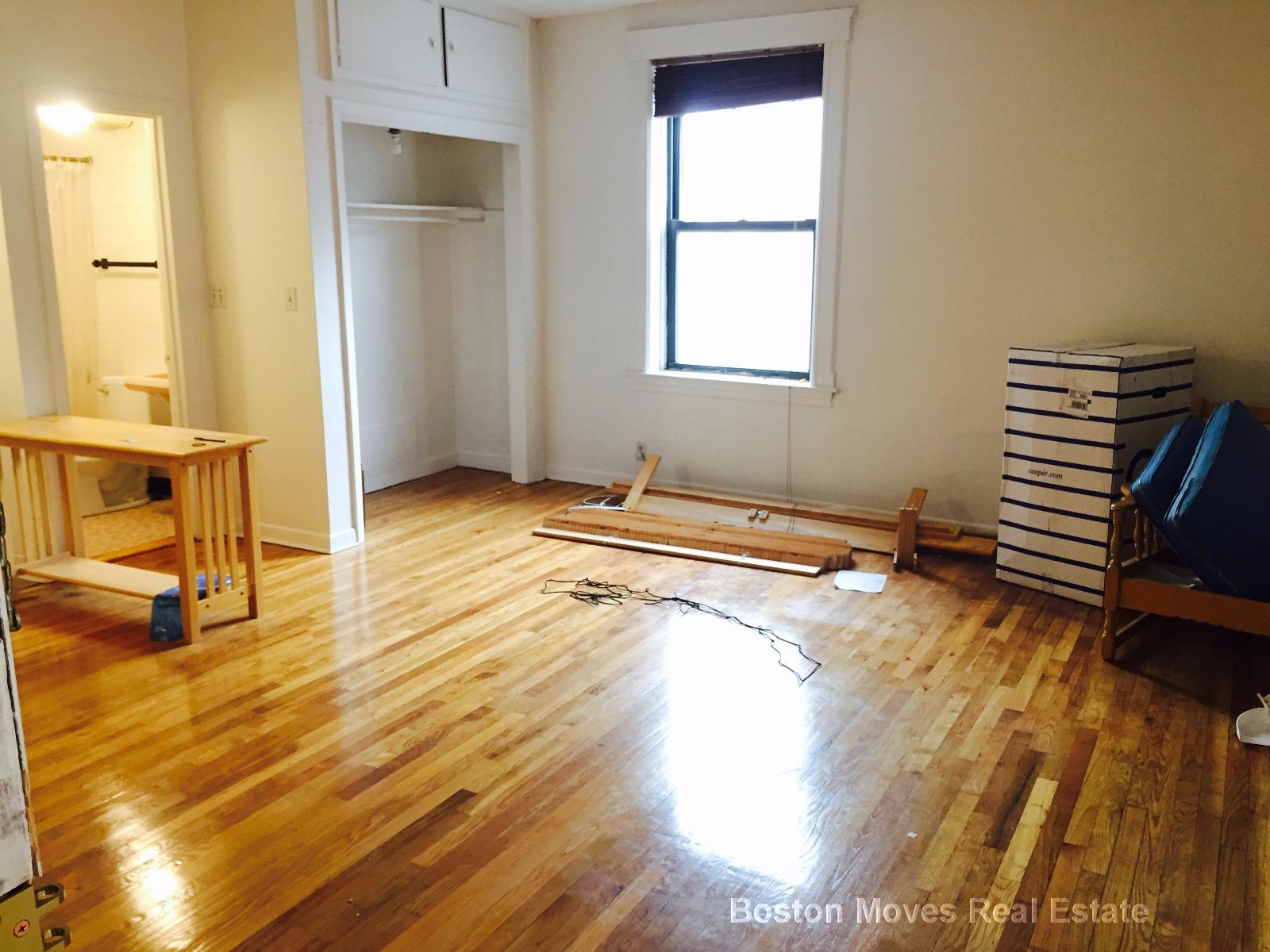 153 Brighton Ave, Allston