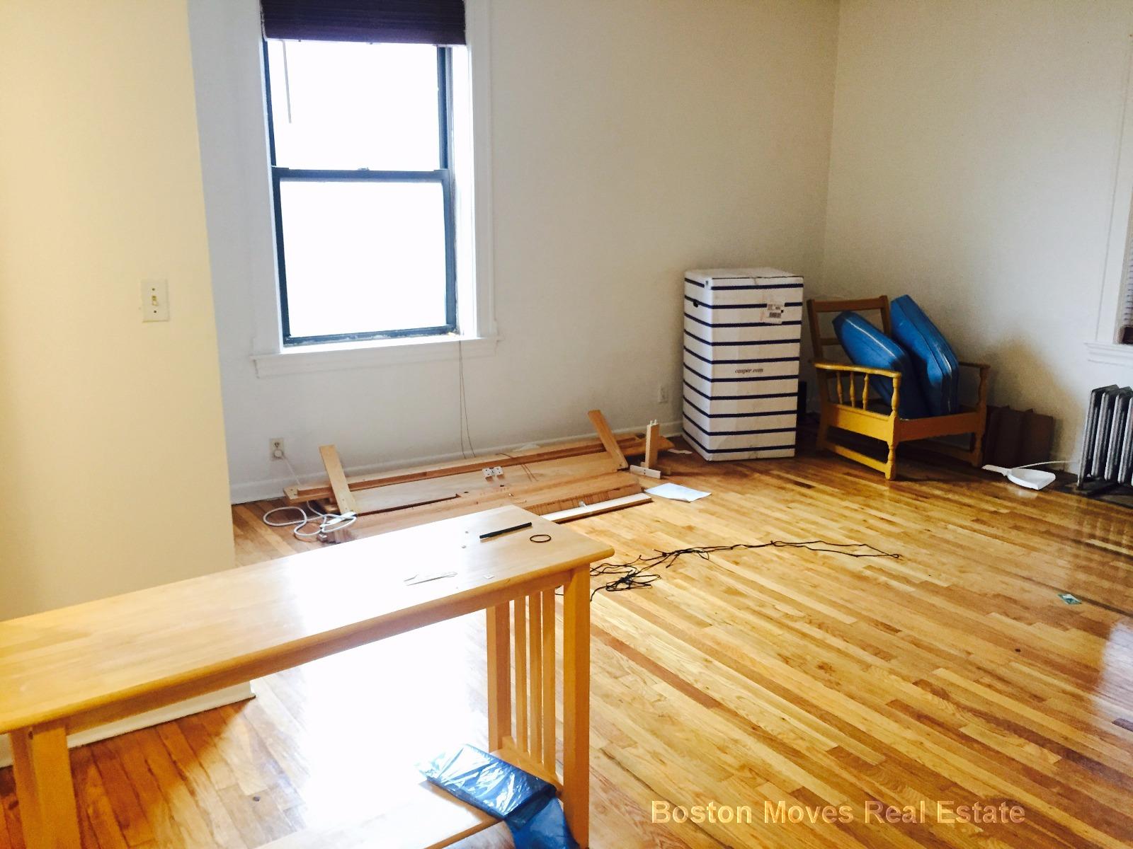 153 Brighton Ave, Allston