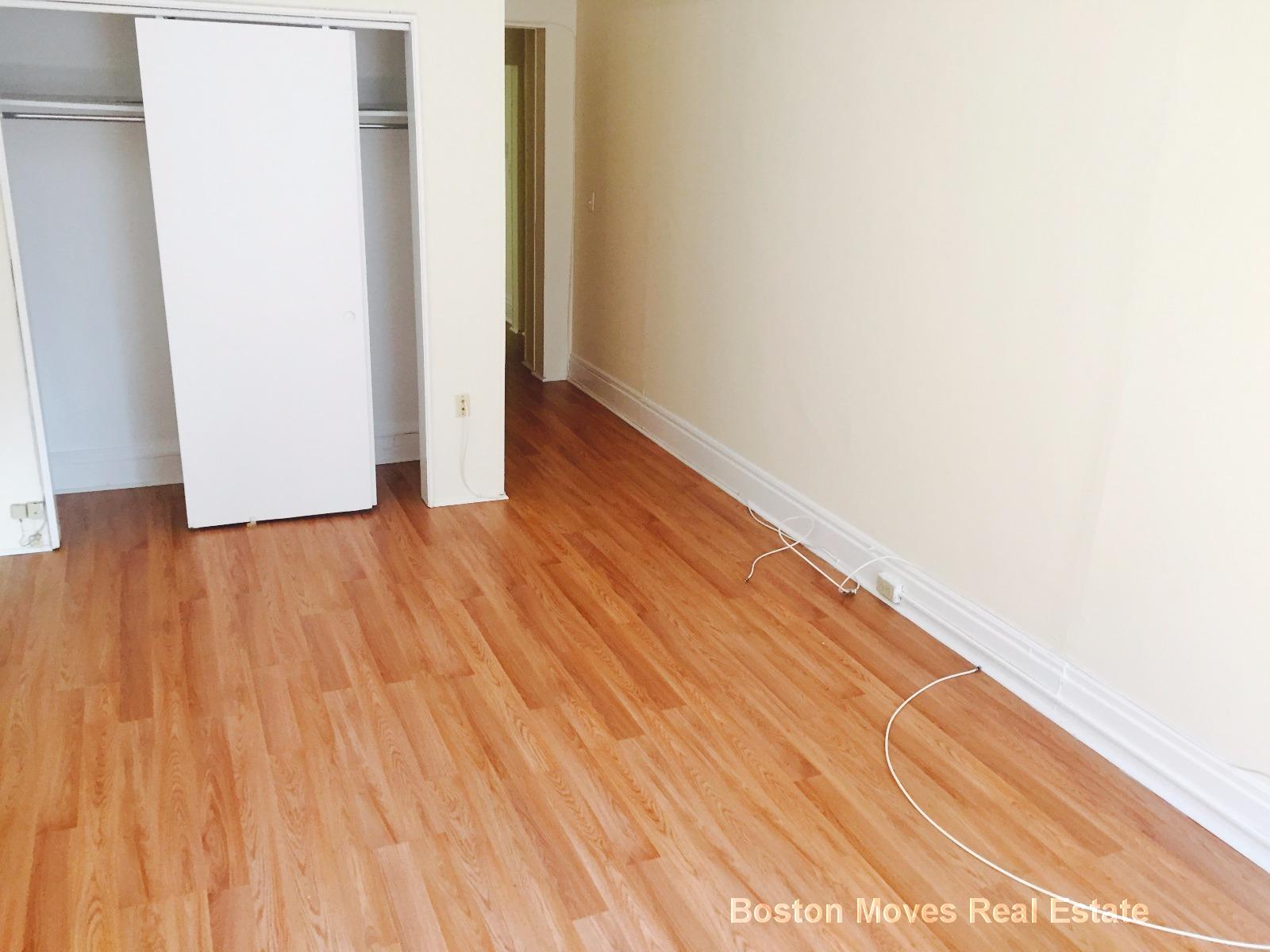 62 Boylston St, Back Bay