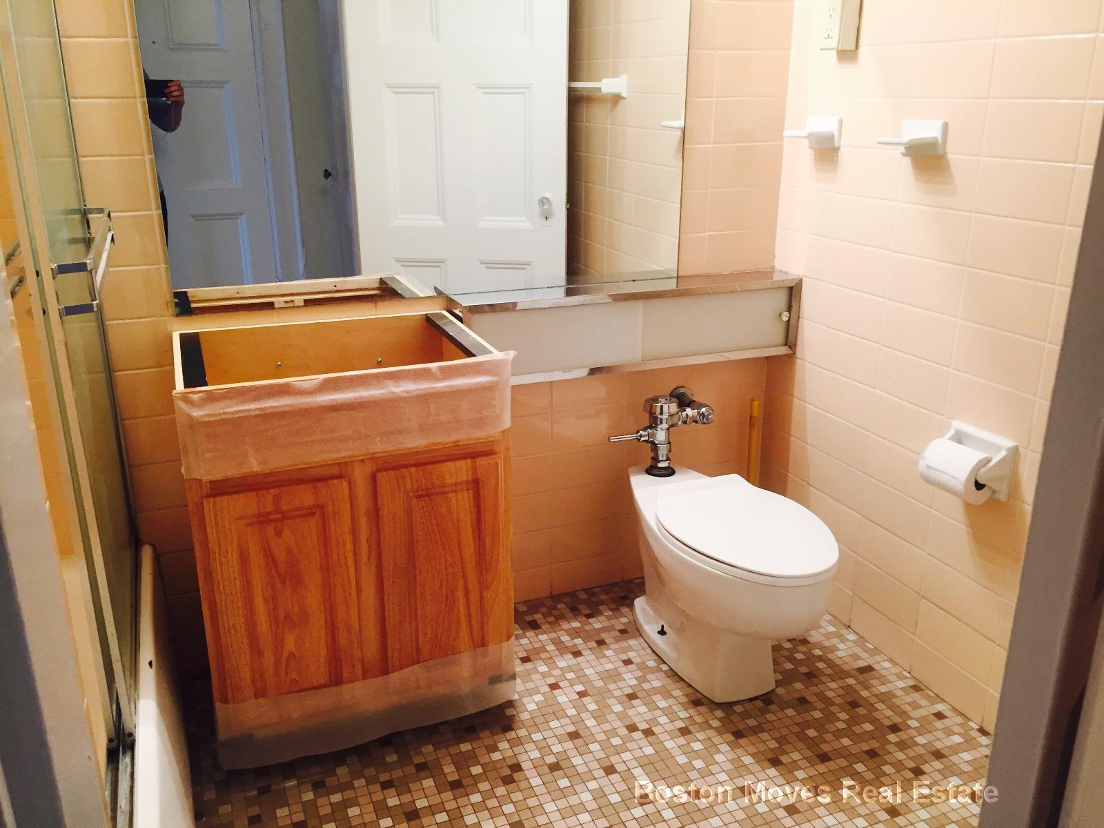 62 Boylston St, Back Bay