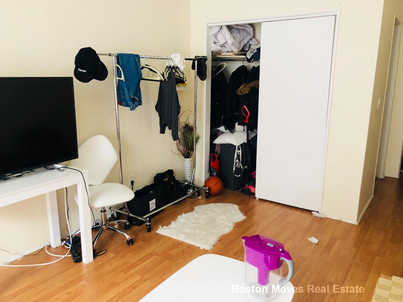 62 Boylston St, Back Bay