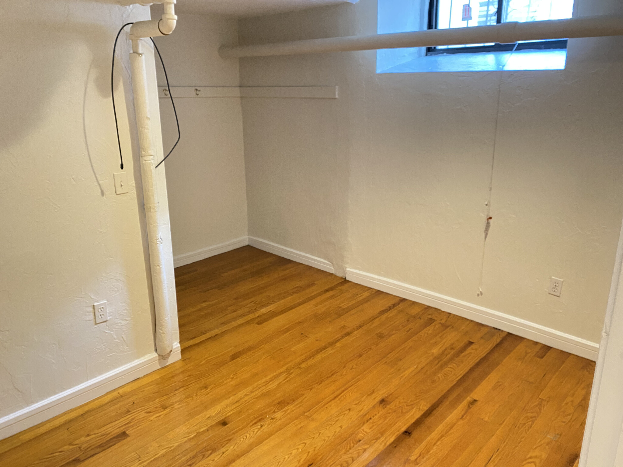 136 Hemenway St, Fenway