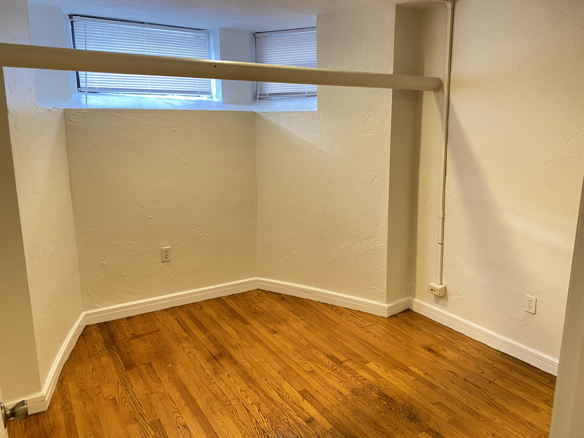 136 Hemenway St, Fenway