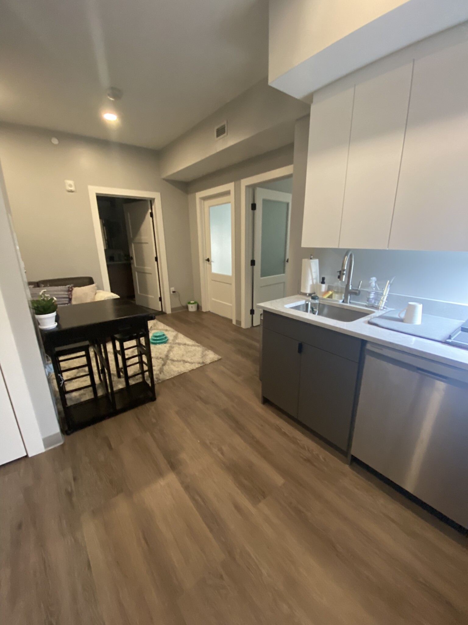 100 Hemenway St, Fenway