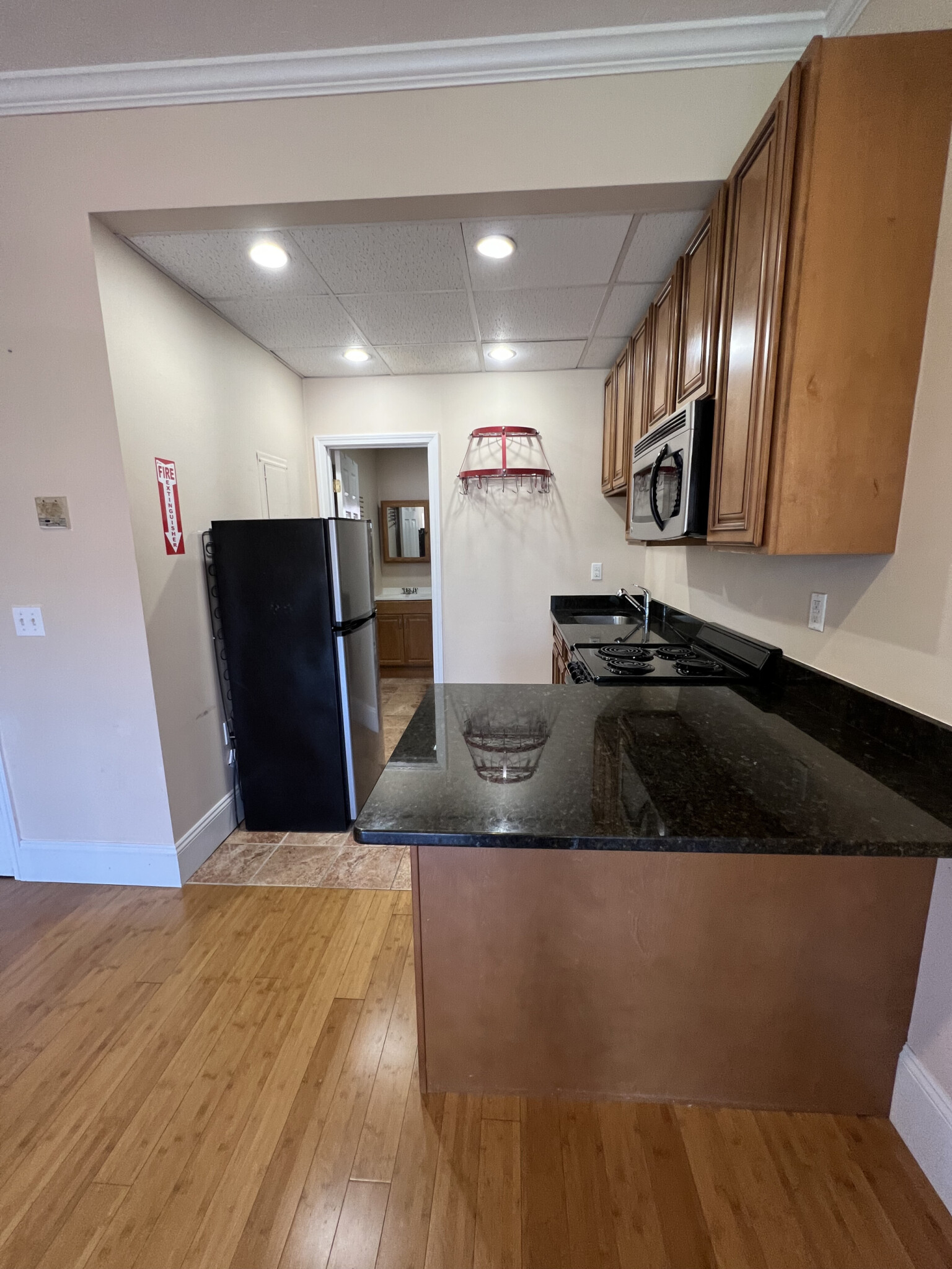 250 Newbury St, Back Bay