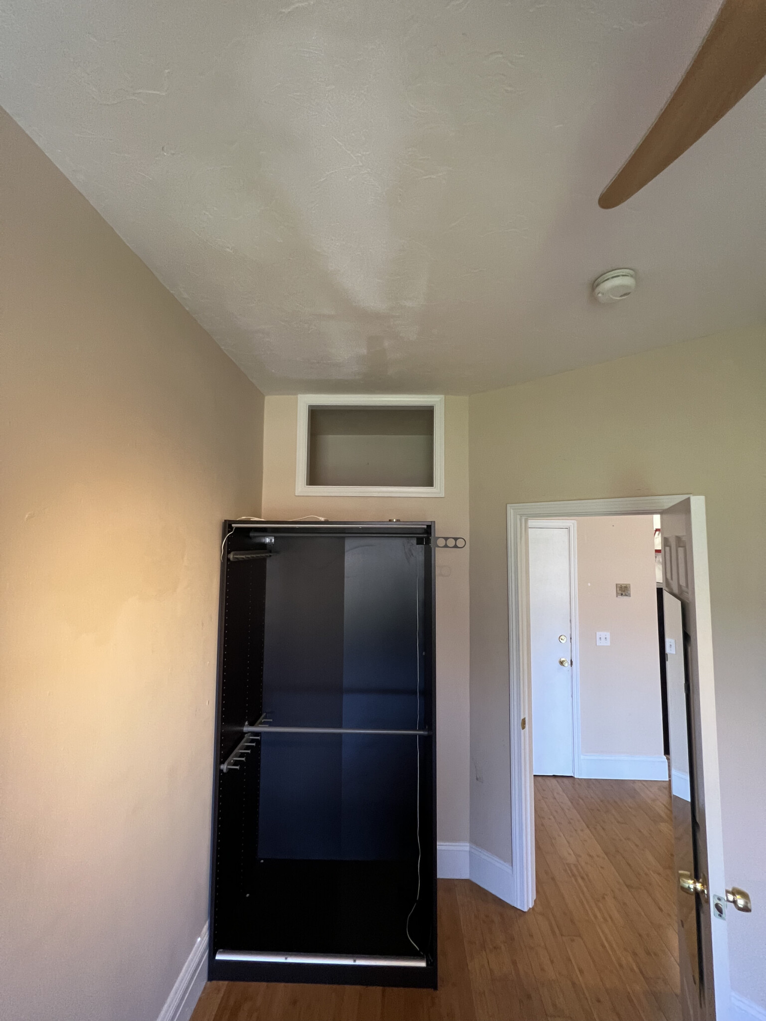 250 Newbury St, Back Bay