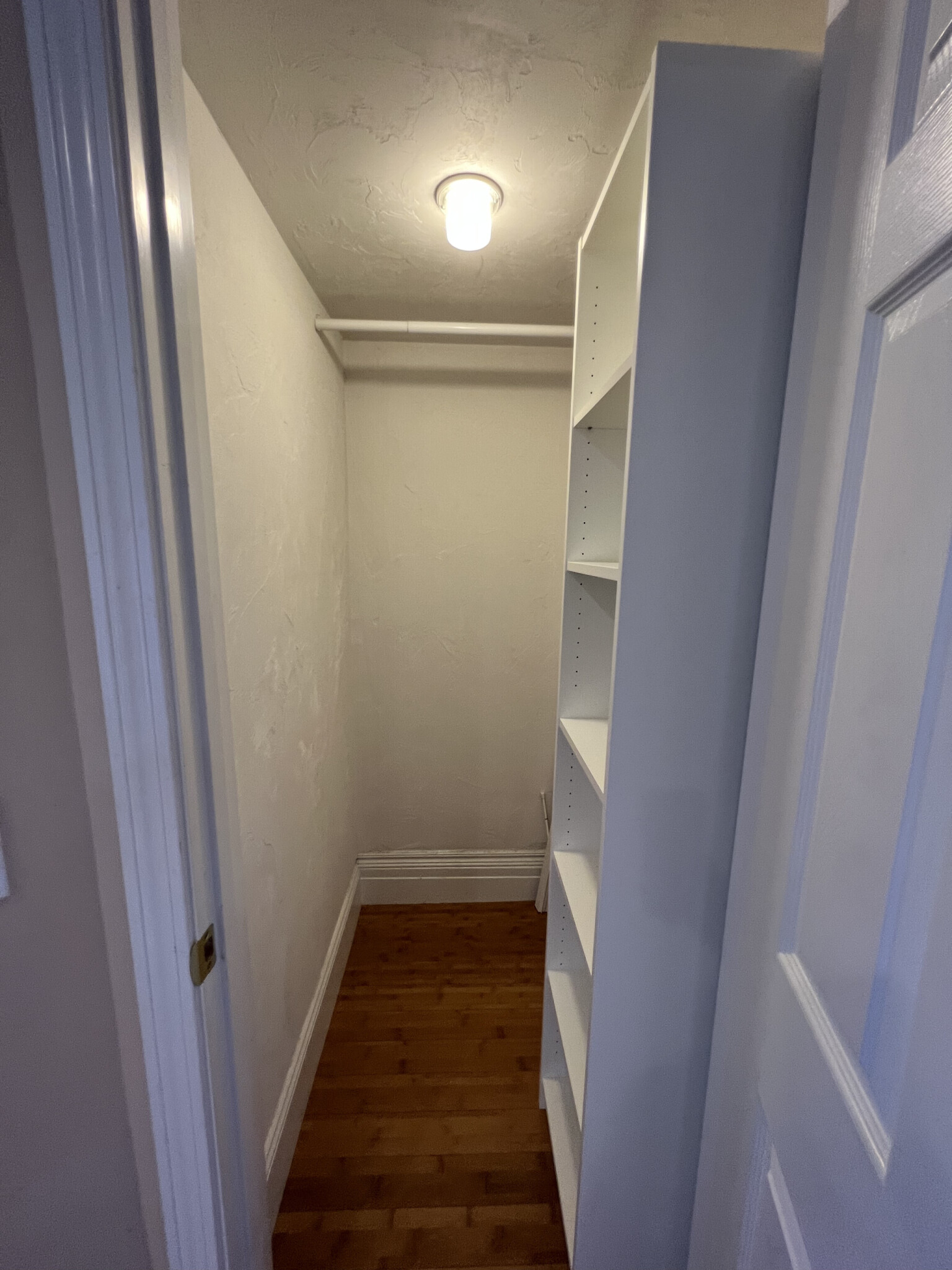 250 Newbury St, Back Bay