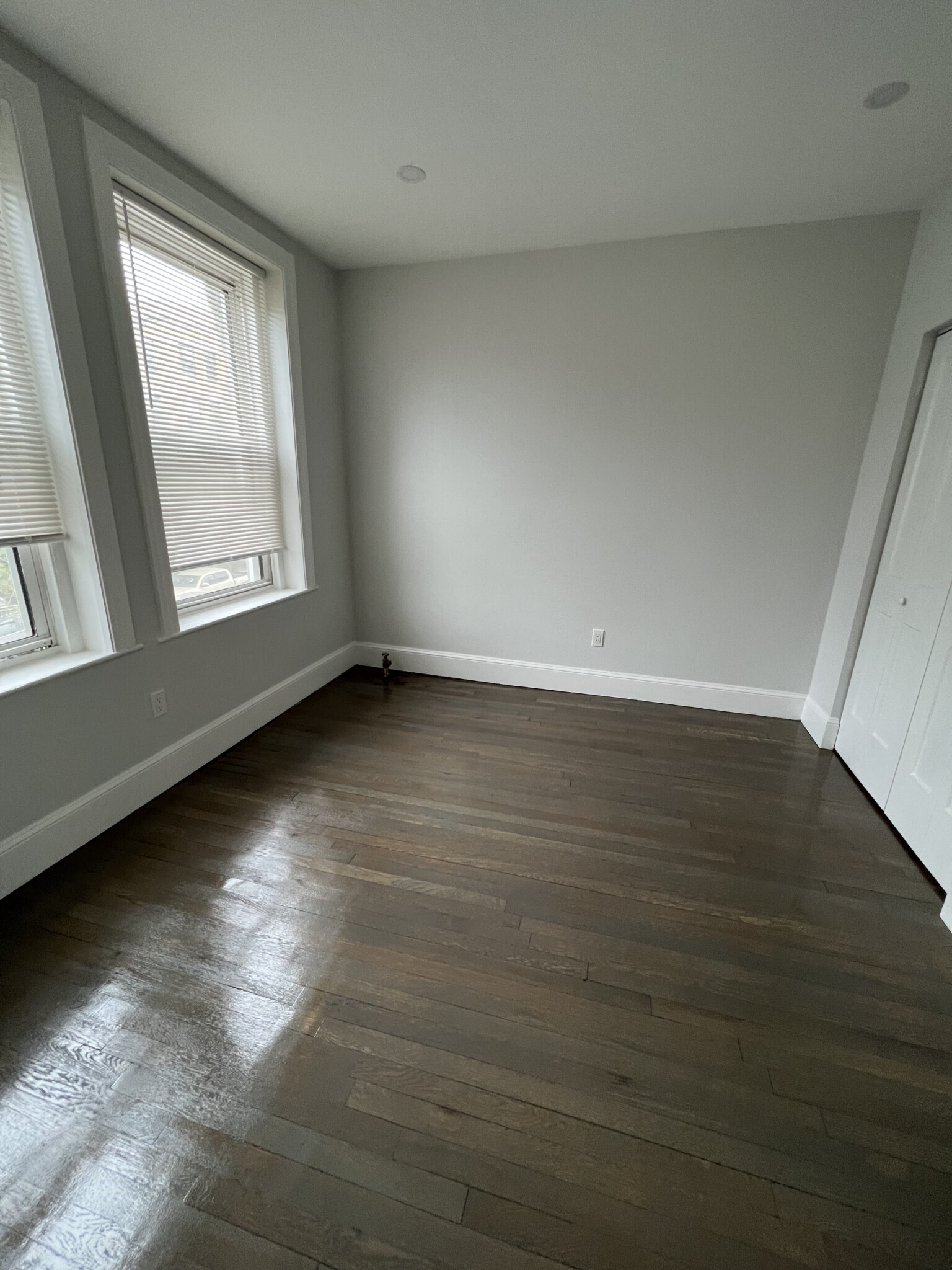 55 Queensberry St, Fenway