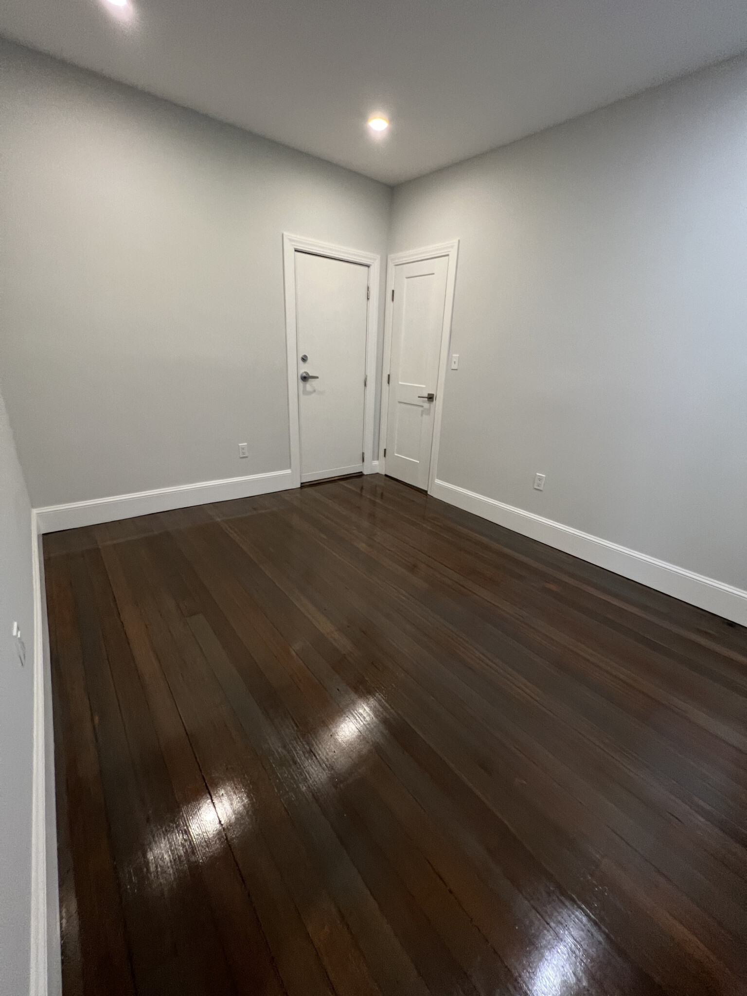 55 Queensberry St, Fenway