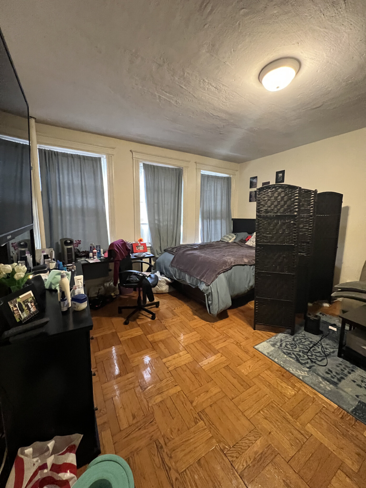 16 Queensberry St, Fenway