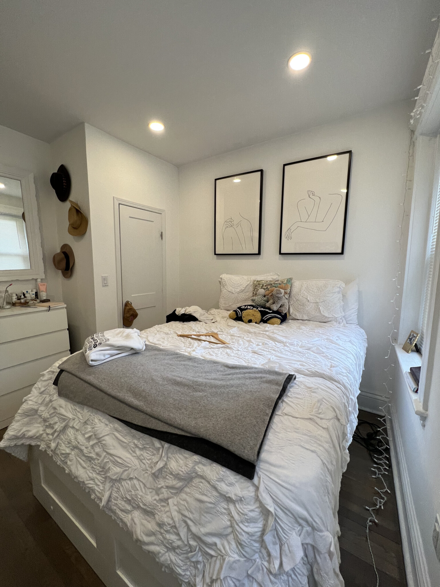 102 Queensberry St, Fenway