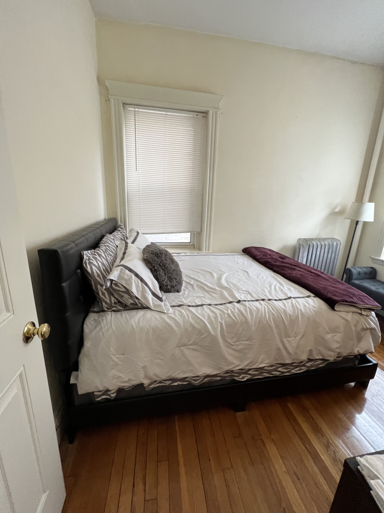 106 Queensberry St, Fenway