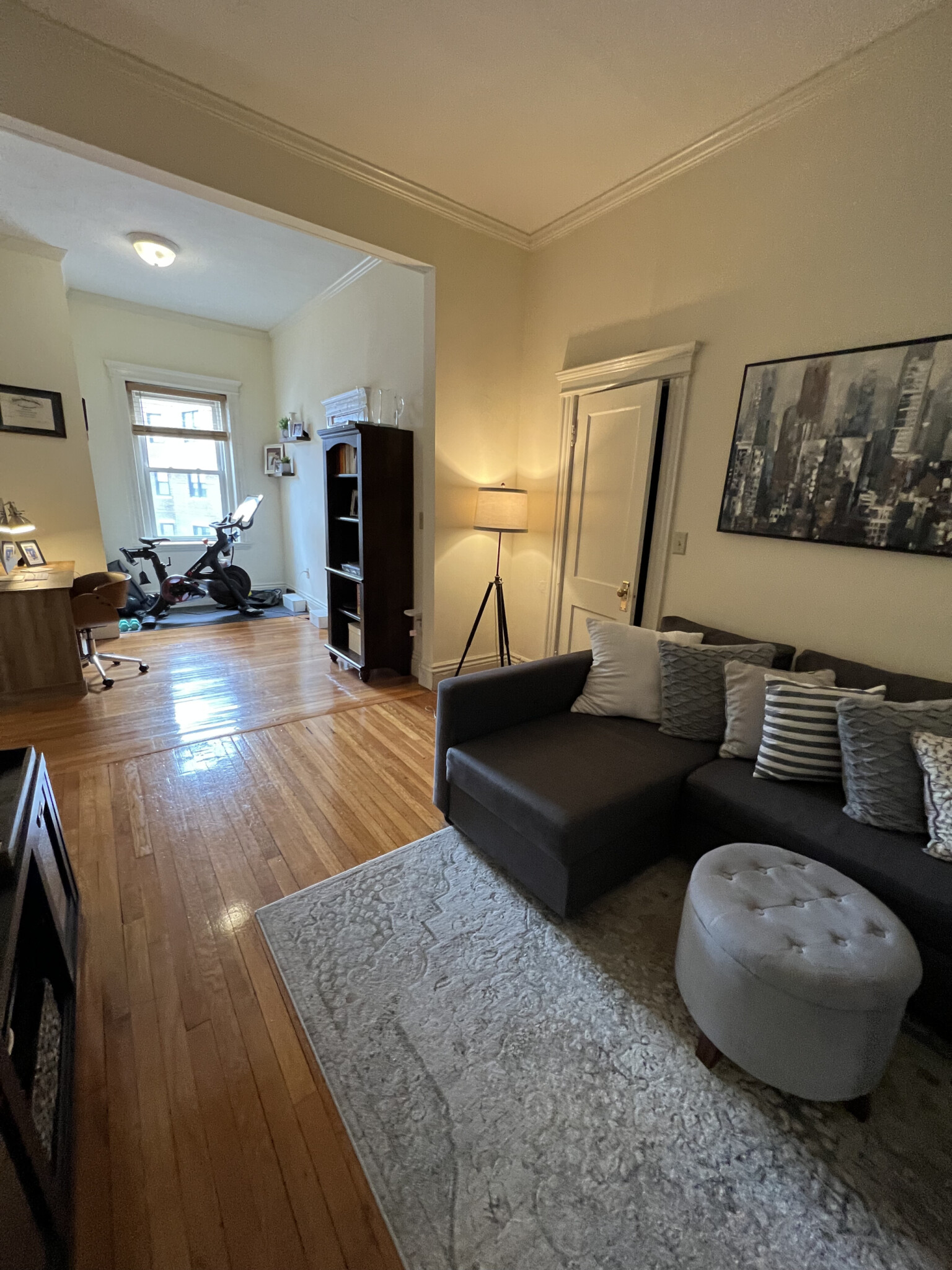 106 Queensberry St, Fenway