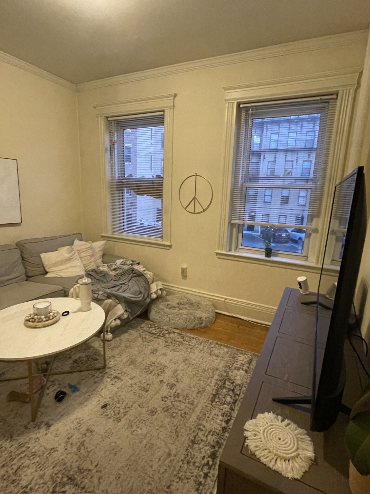 24 Queensberry St, Fenway