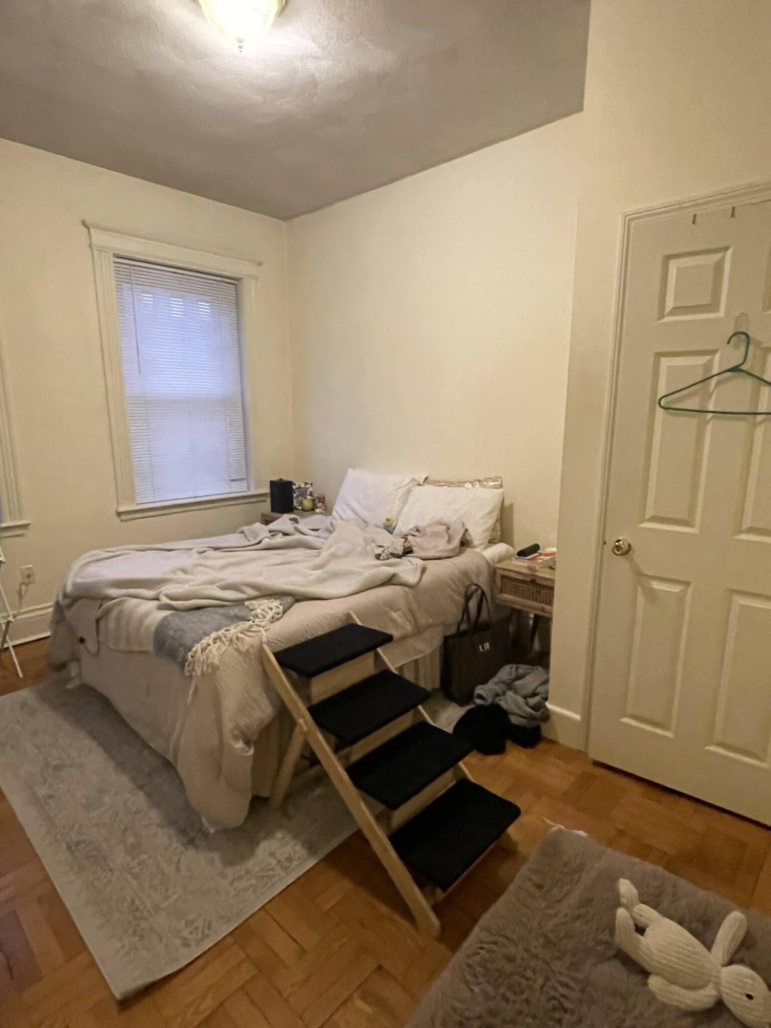 24 Queensberry St, Fenway