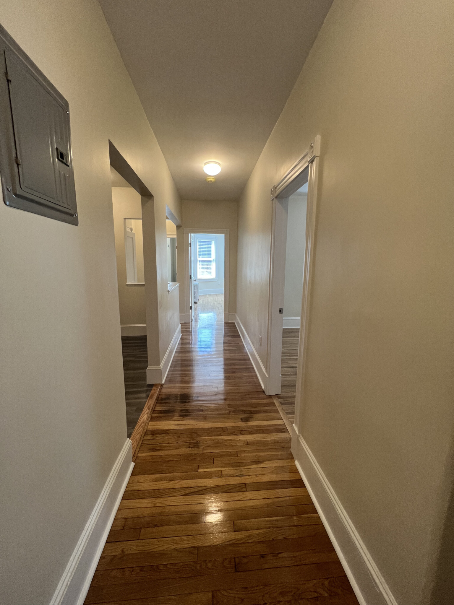 1595 Beacon St, Washington Square