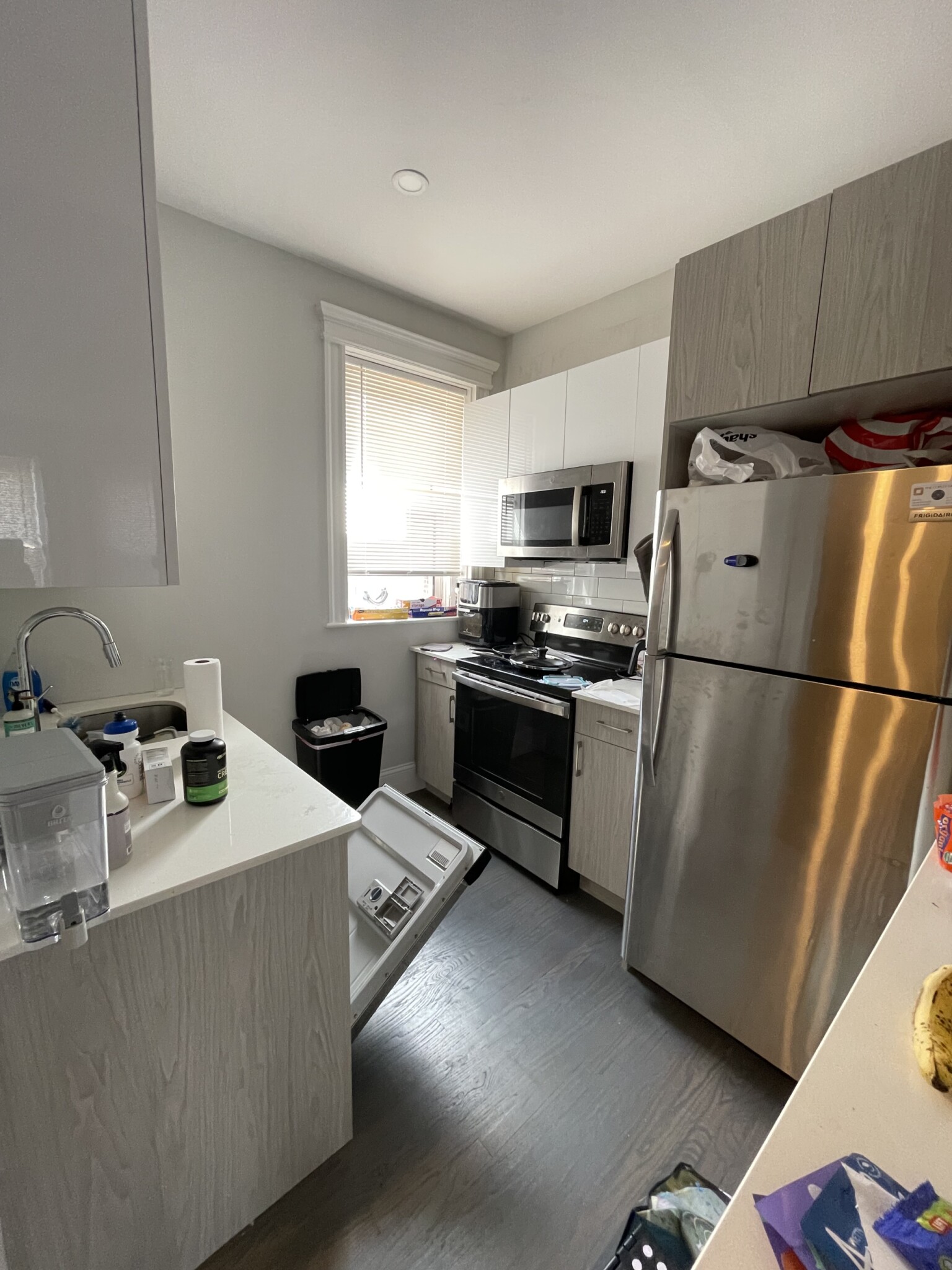 102 Queensberry St, Fenway