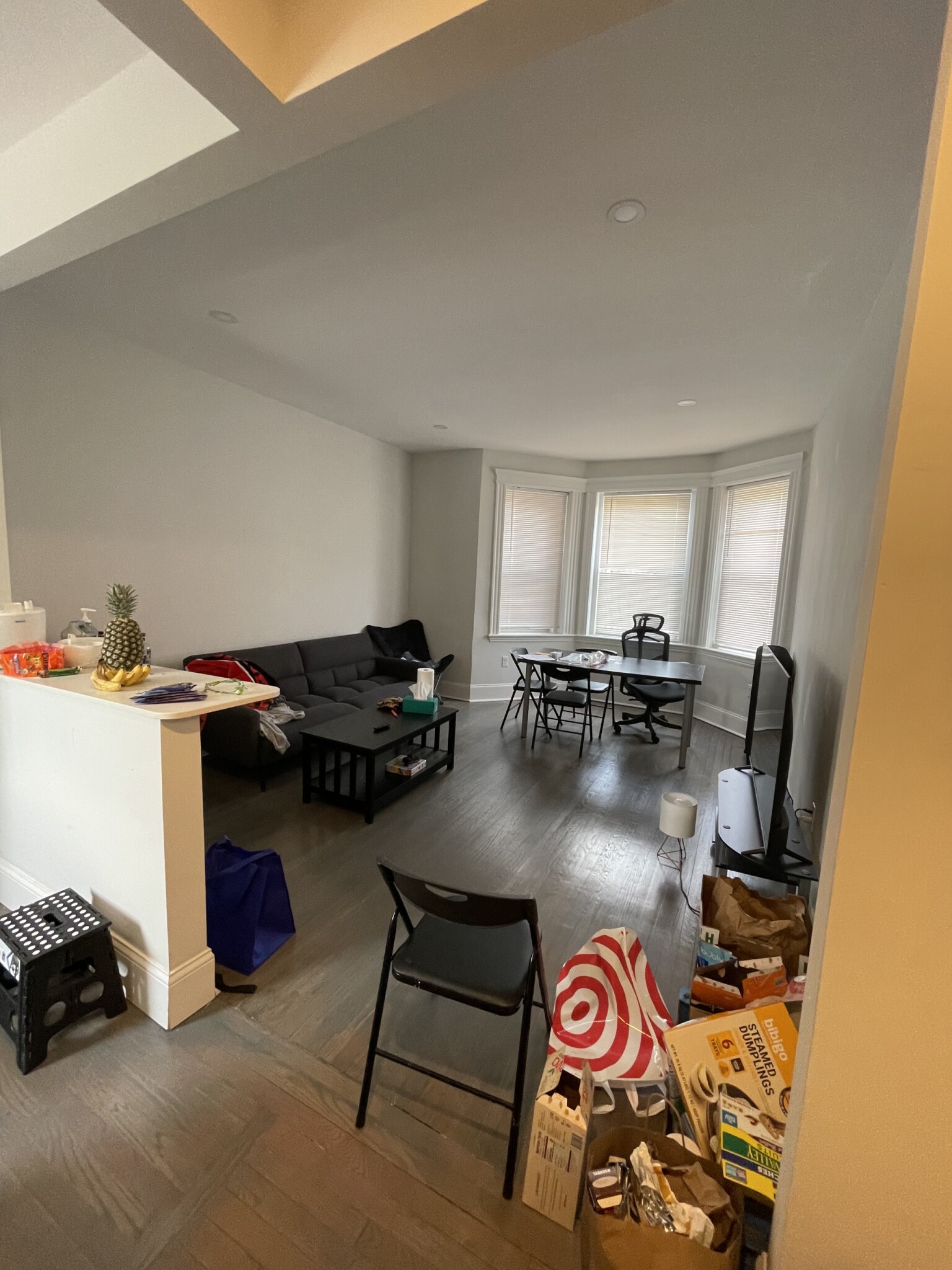 102 Queensberry St, Fenway