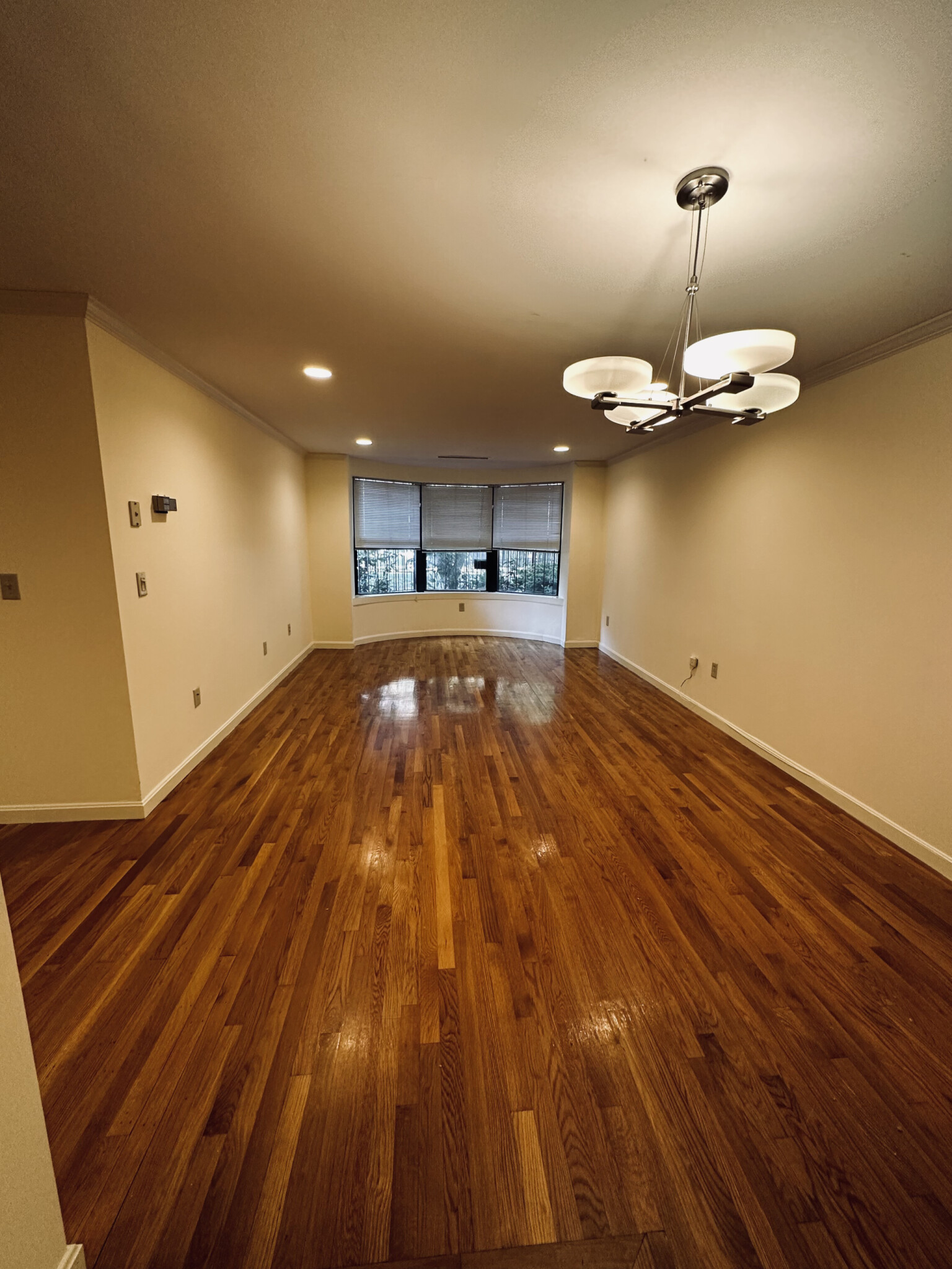 100 Jersey St, Fenway