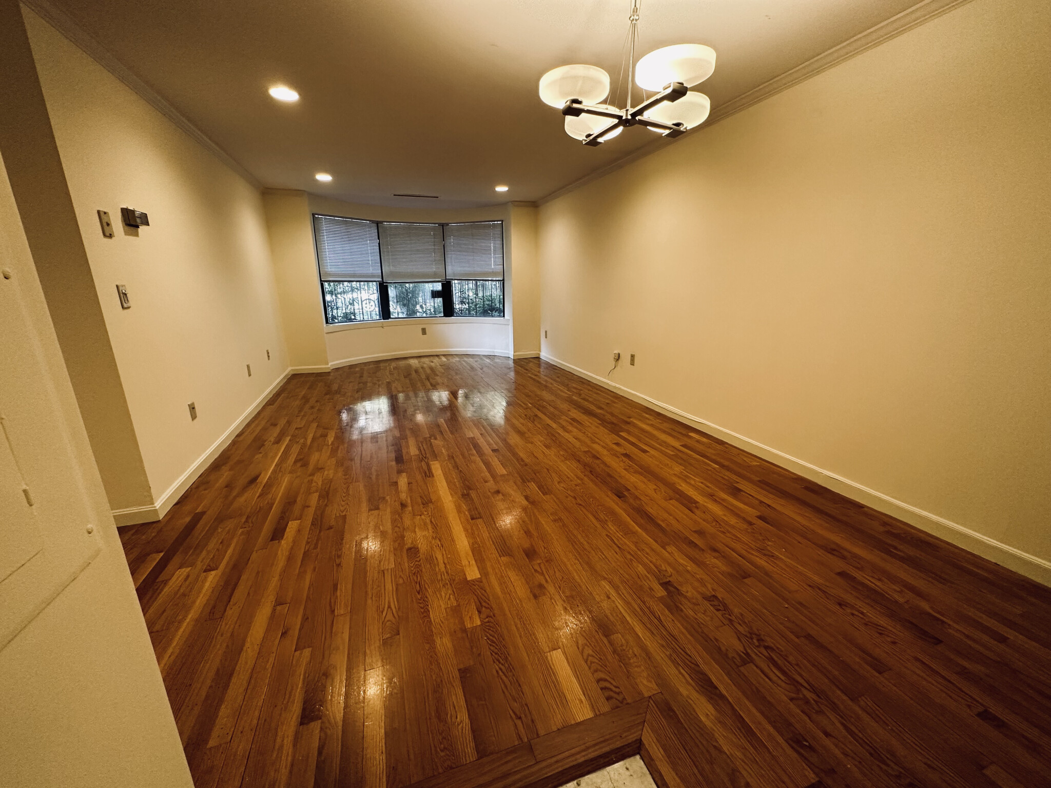 100 Jersey St, Fenway