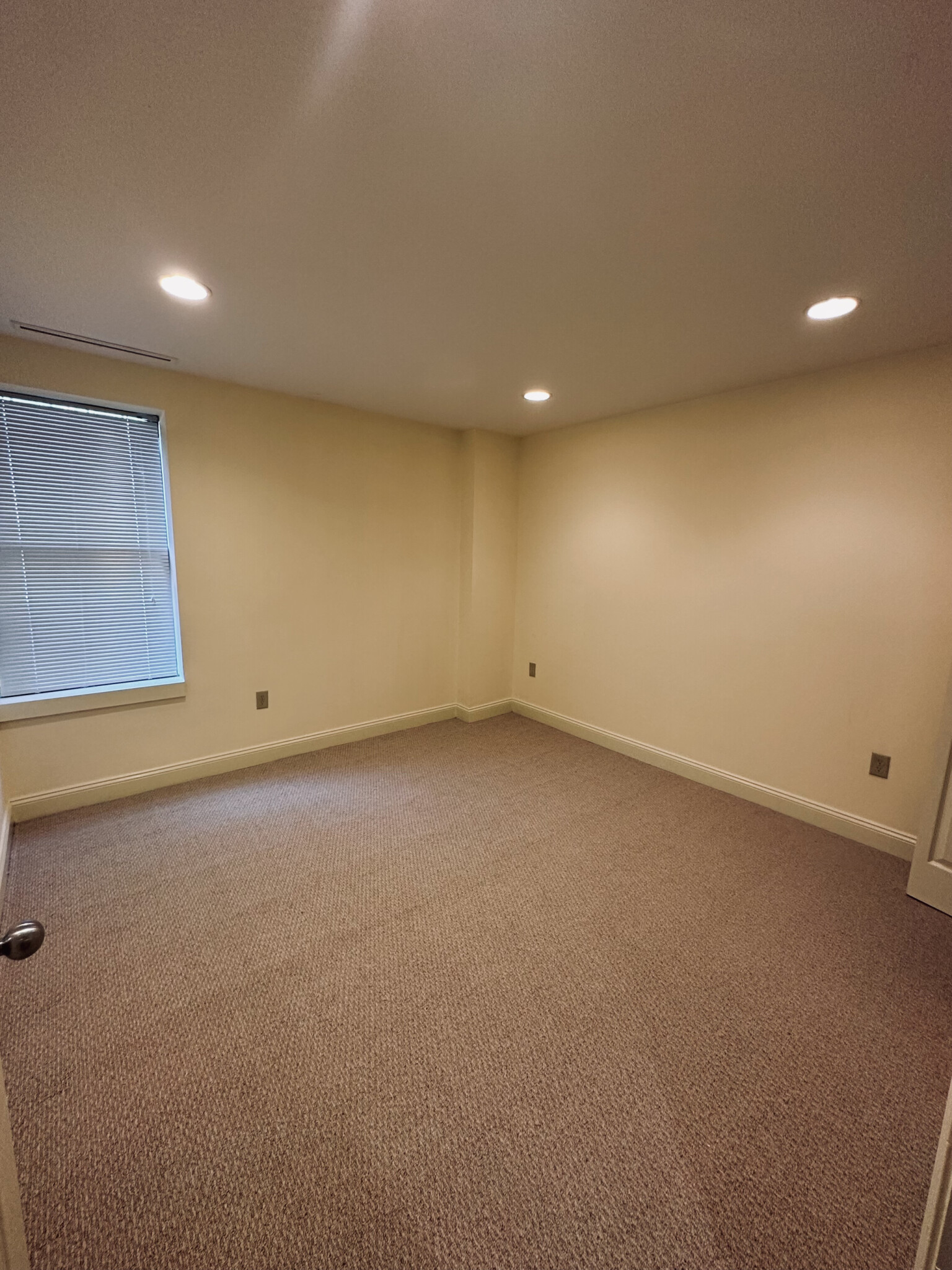 100 Jersey St, Fenway