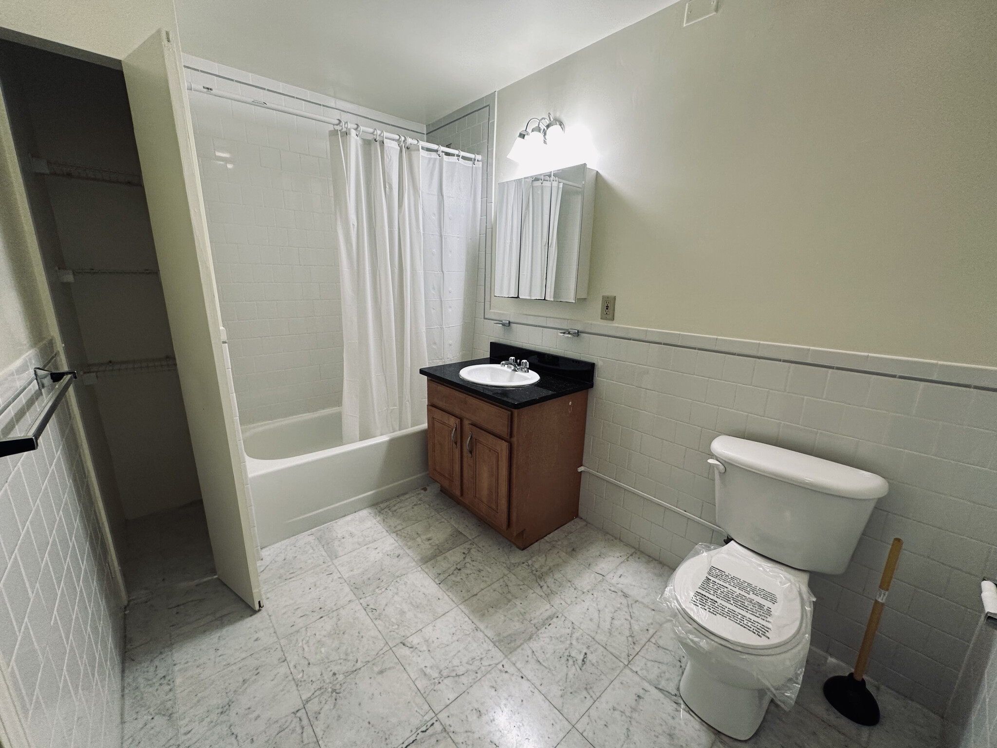 100 Jersey St, Fenway