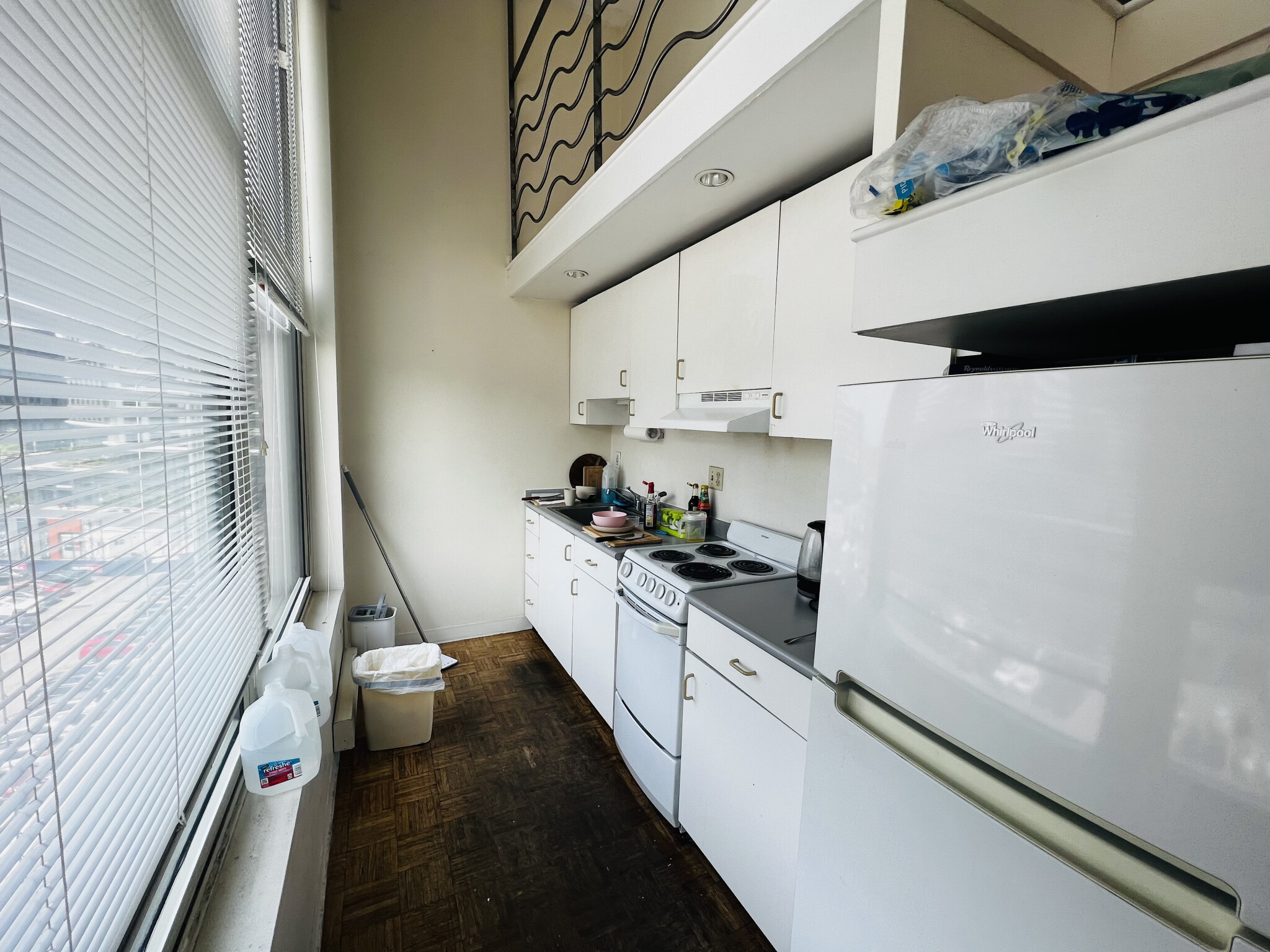 63 Brookline Ave, Fenway