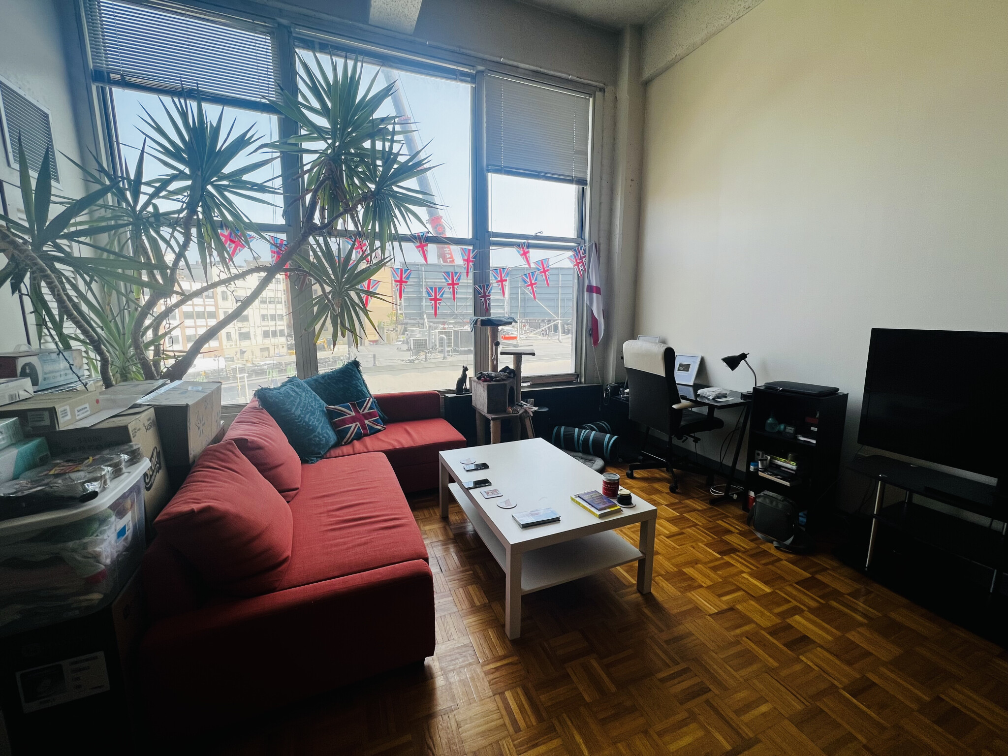 63 Brookline Ave, Fenway