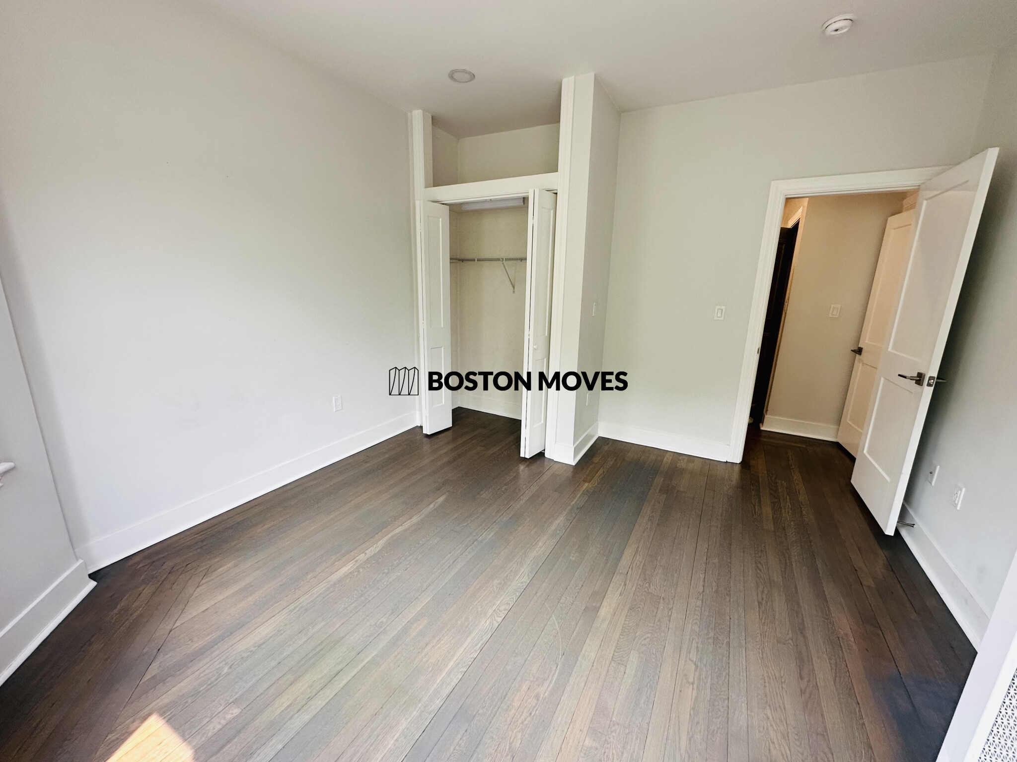 110 Jersey St, Fenway