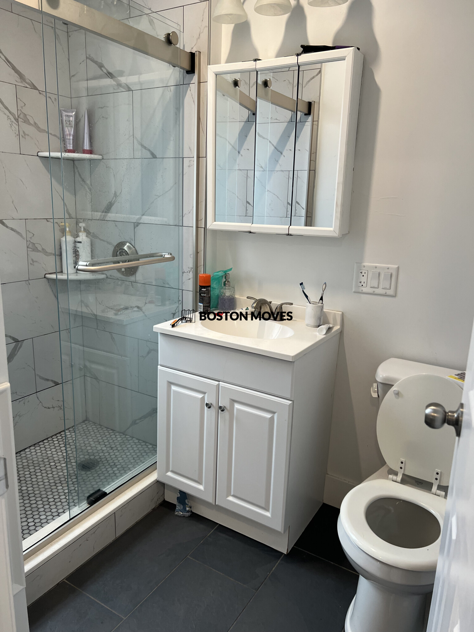 11 Queensberry St, Fenway