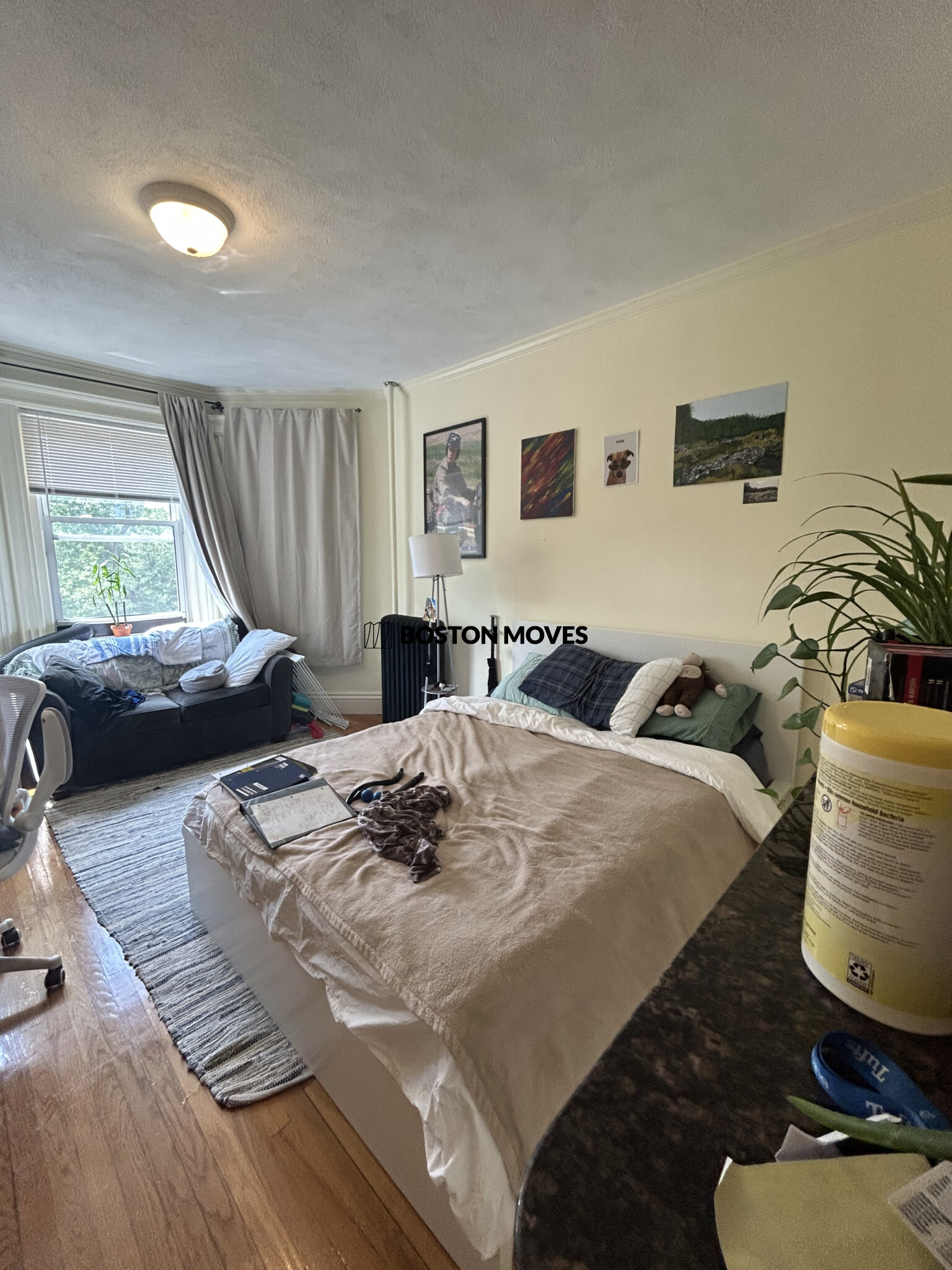 100 Queensberry St, Fenway