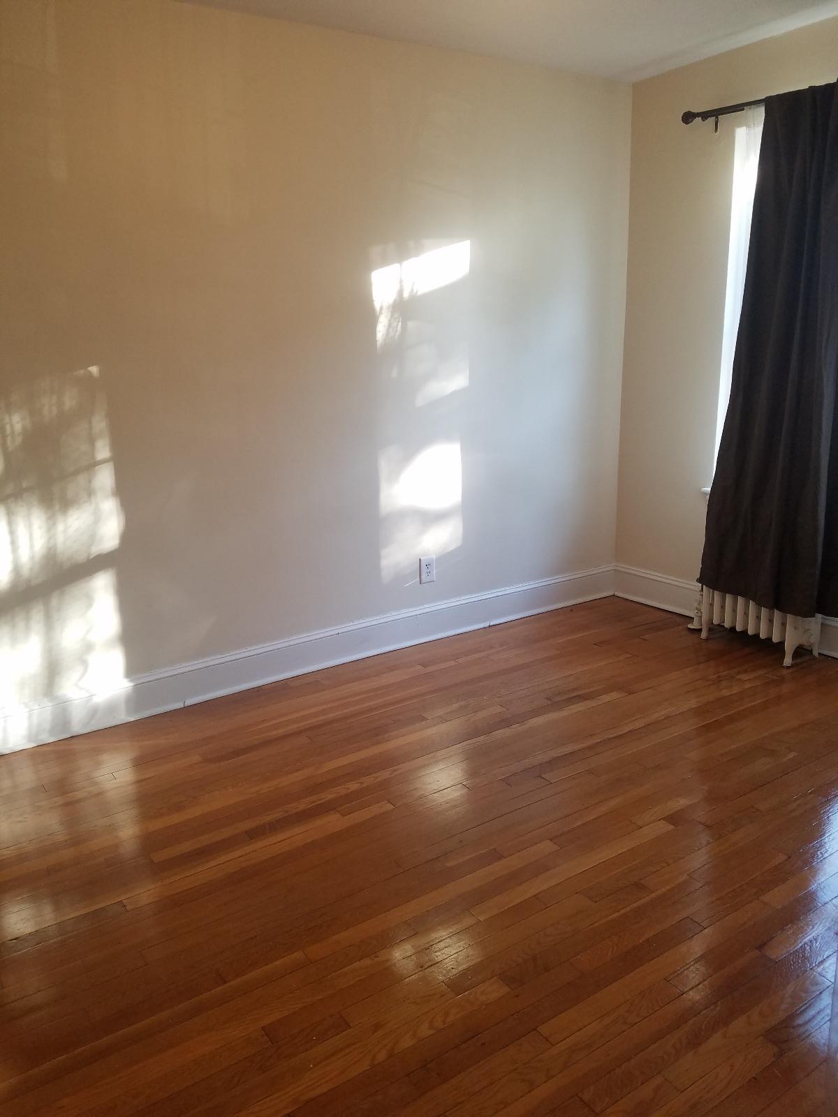 62 Queensberry St, Fenway