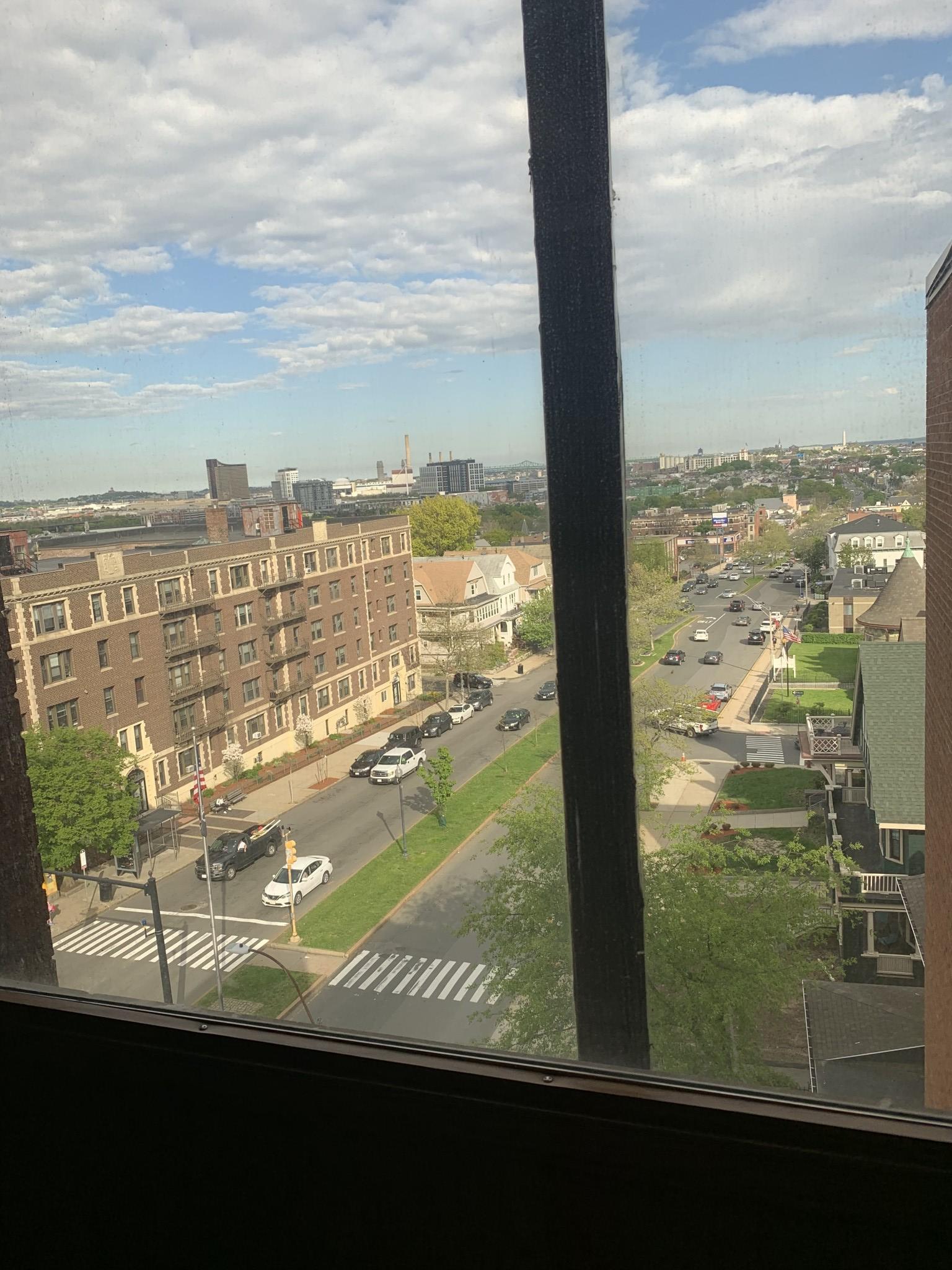 390 Broadway, Winter Hill