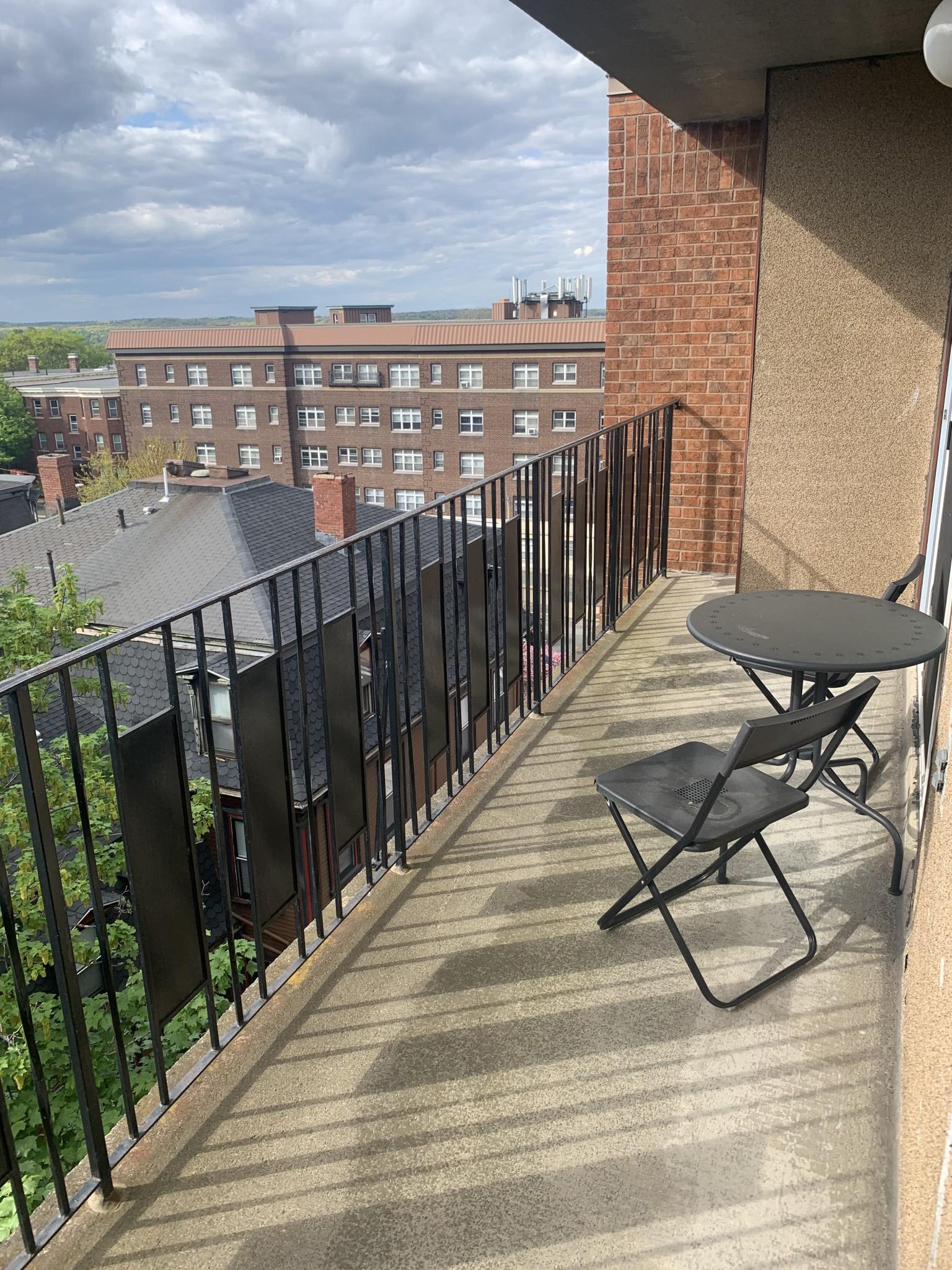 390 Broadway, Winter Hill