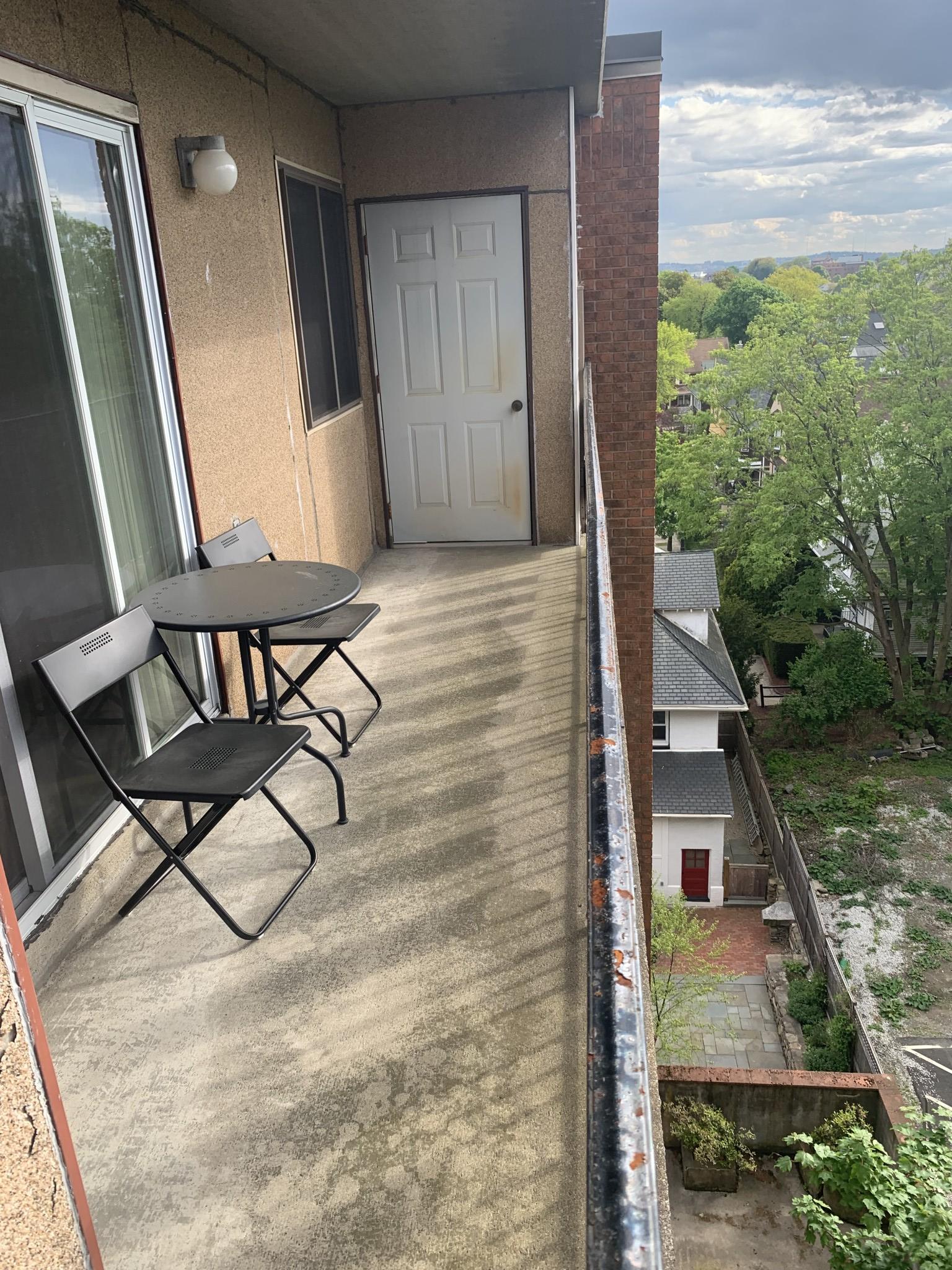 390 Broadway, Winter Hill