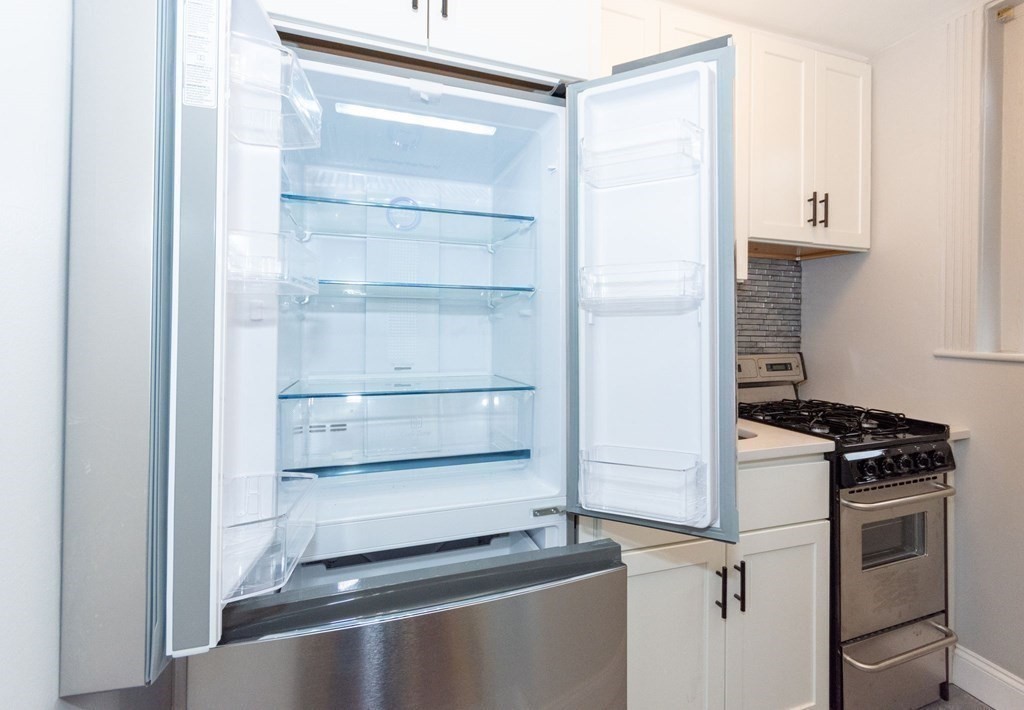 63 Burbank St, Fenway