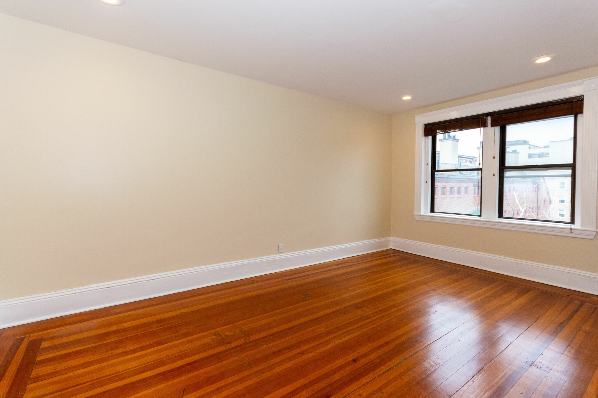 63 Burbank St, Fenway