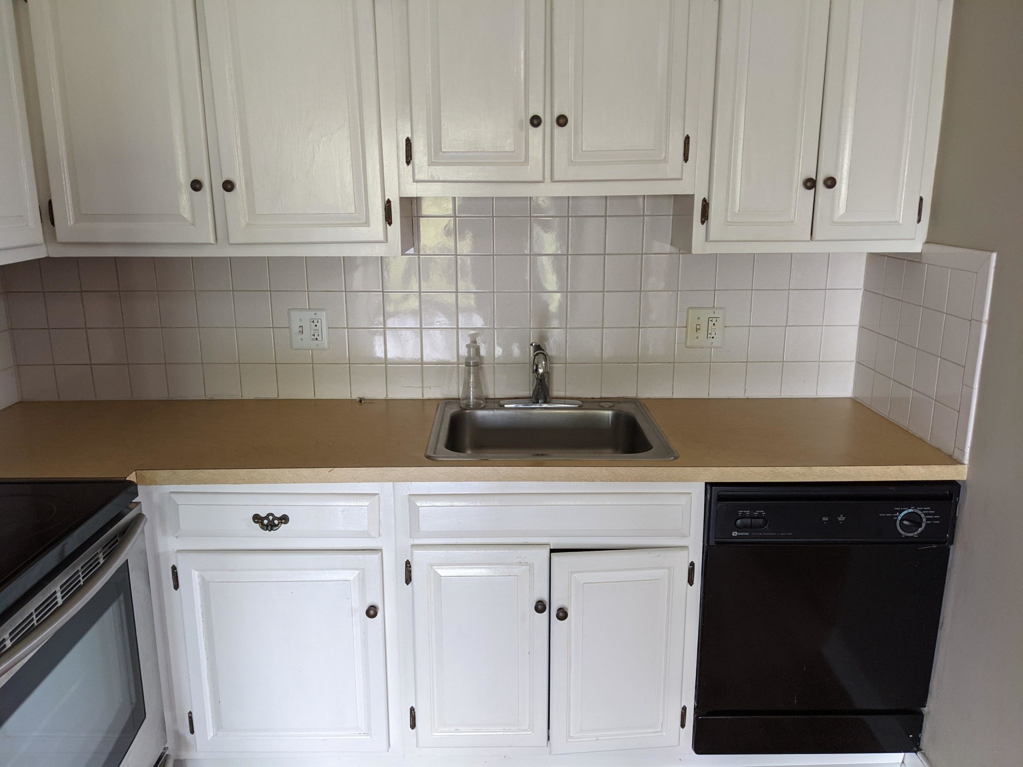 390 Broadway, Winter Hill