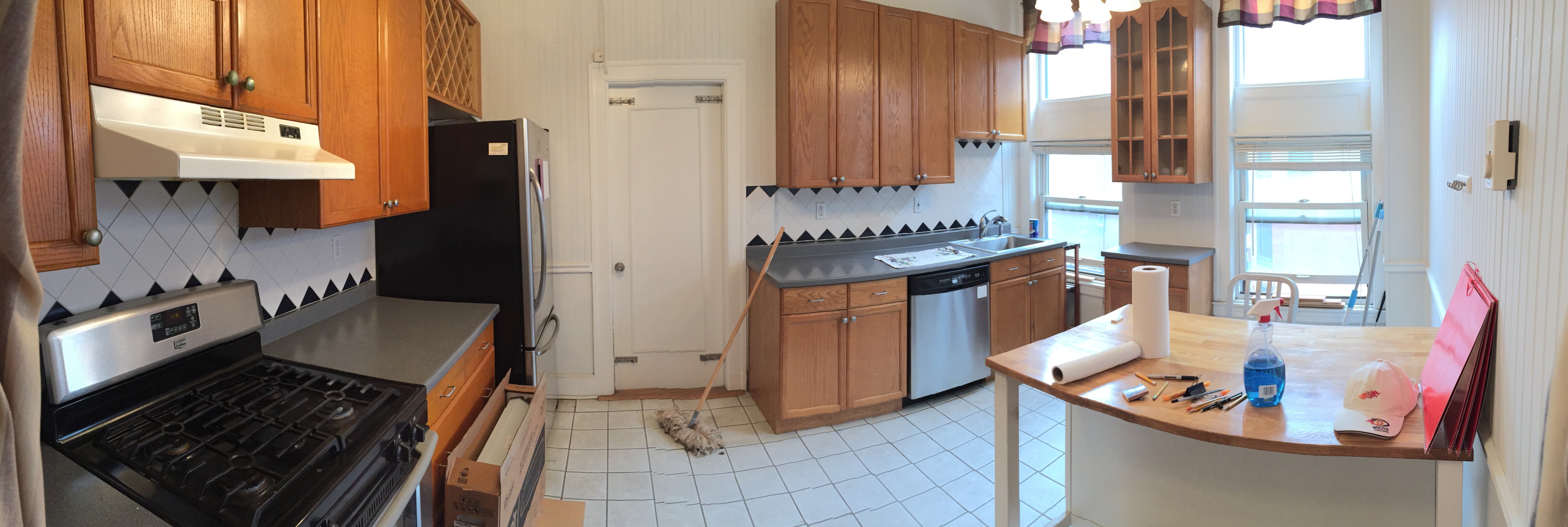 2 bed, 1 bath apartment for rent at 857 Beacon St Unit 22, Fenway